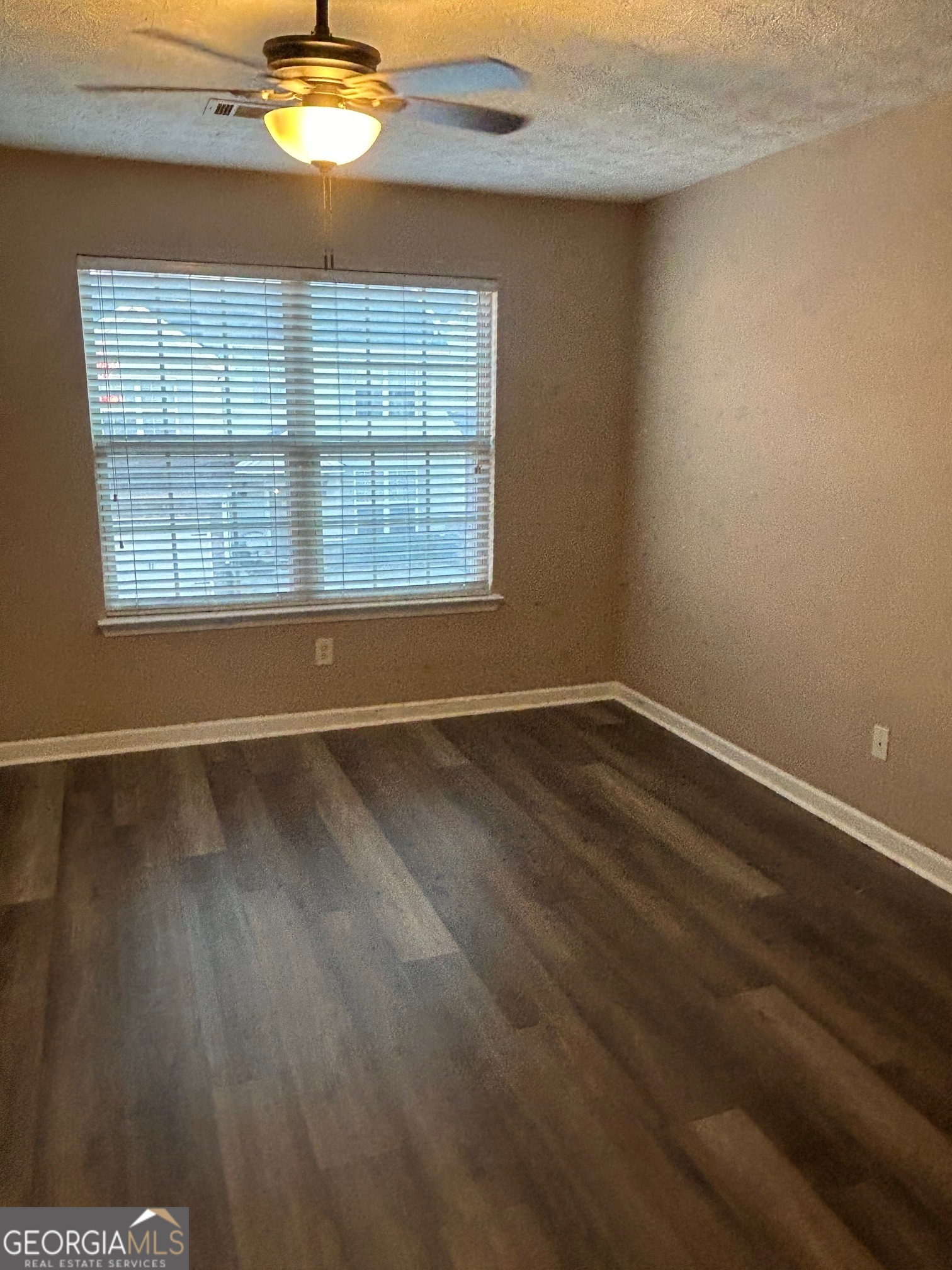 4155 Park Chase Drive Property Photo 3