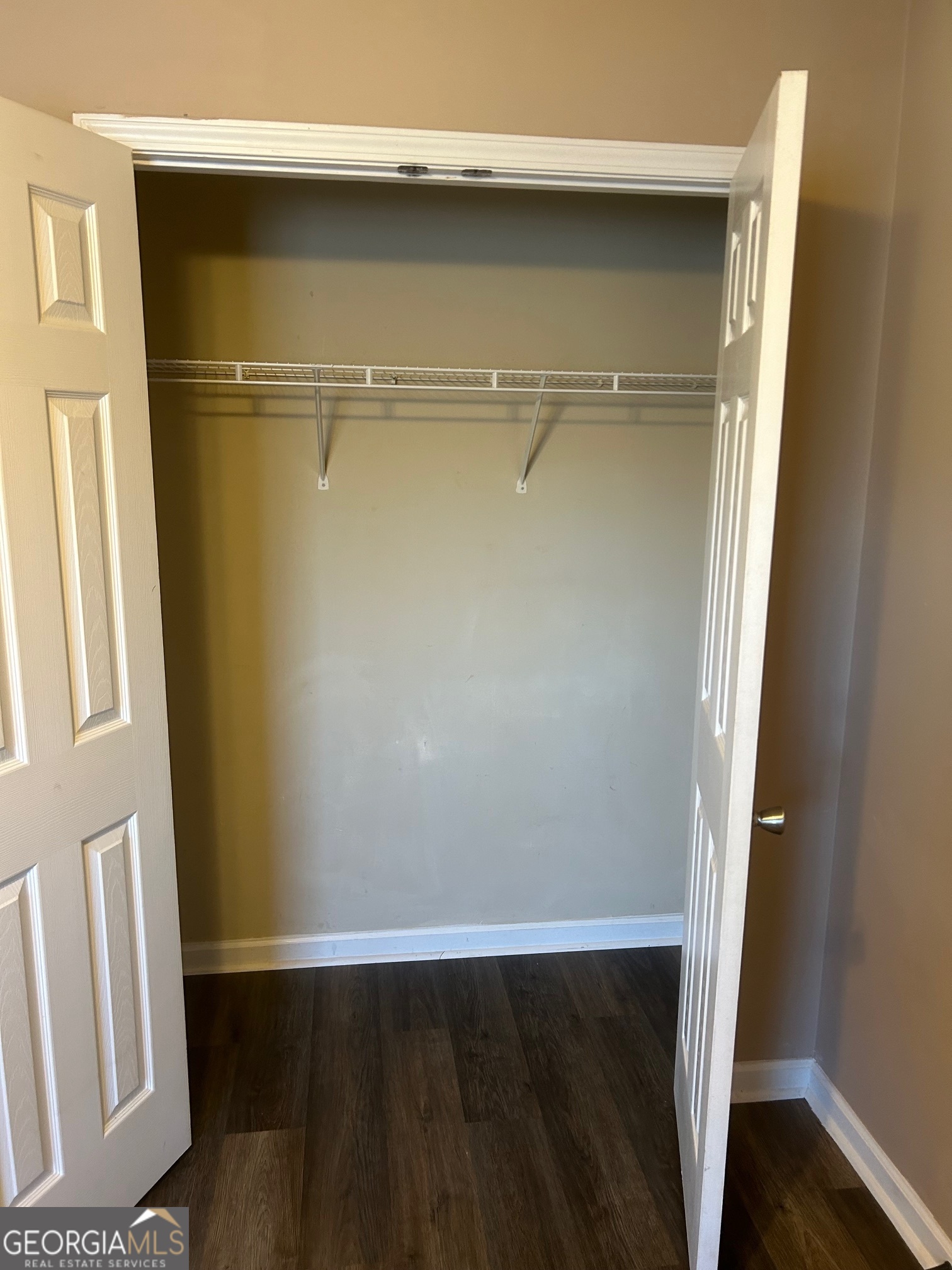 4155 Park Chase Drive Property Photo 16