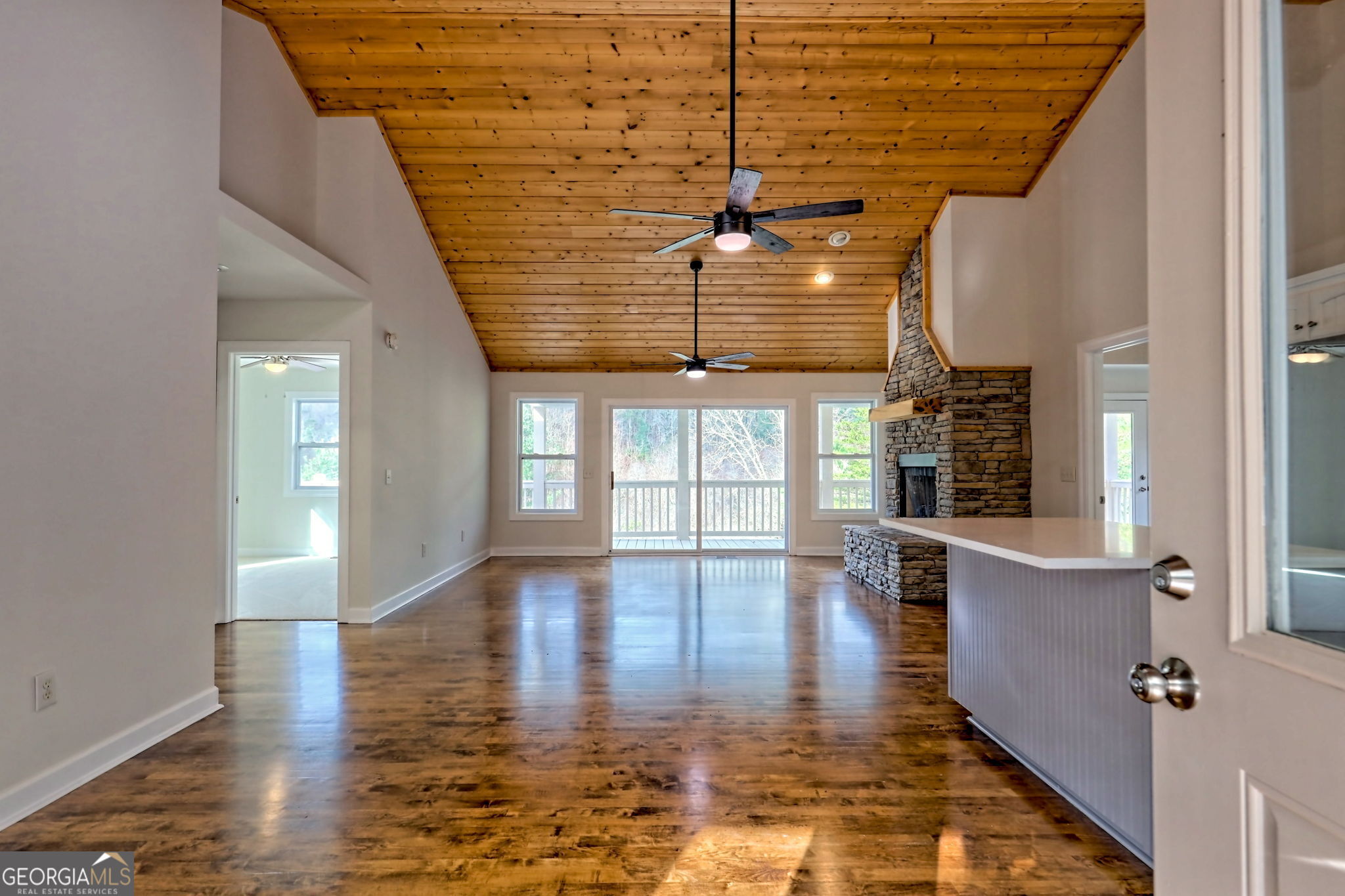 4502 Ramsay Drive Property Photo 14