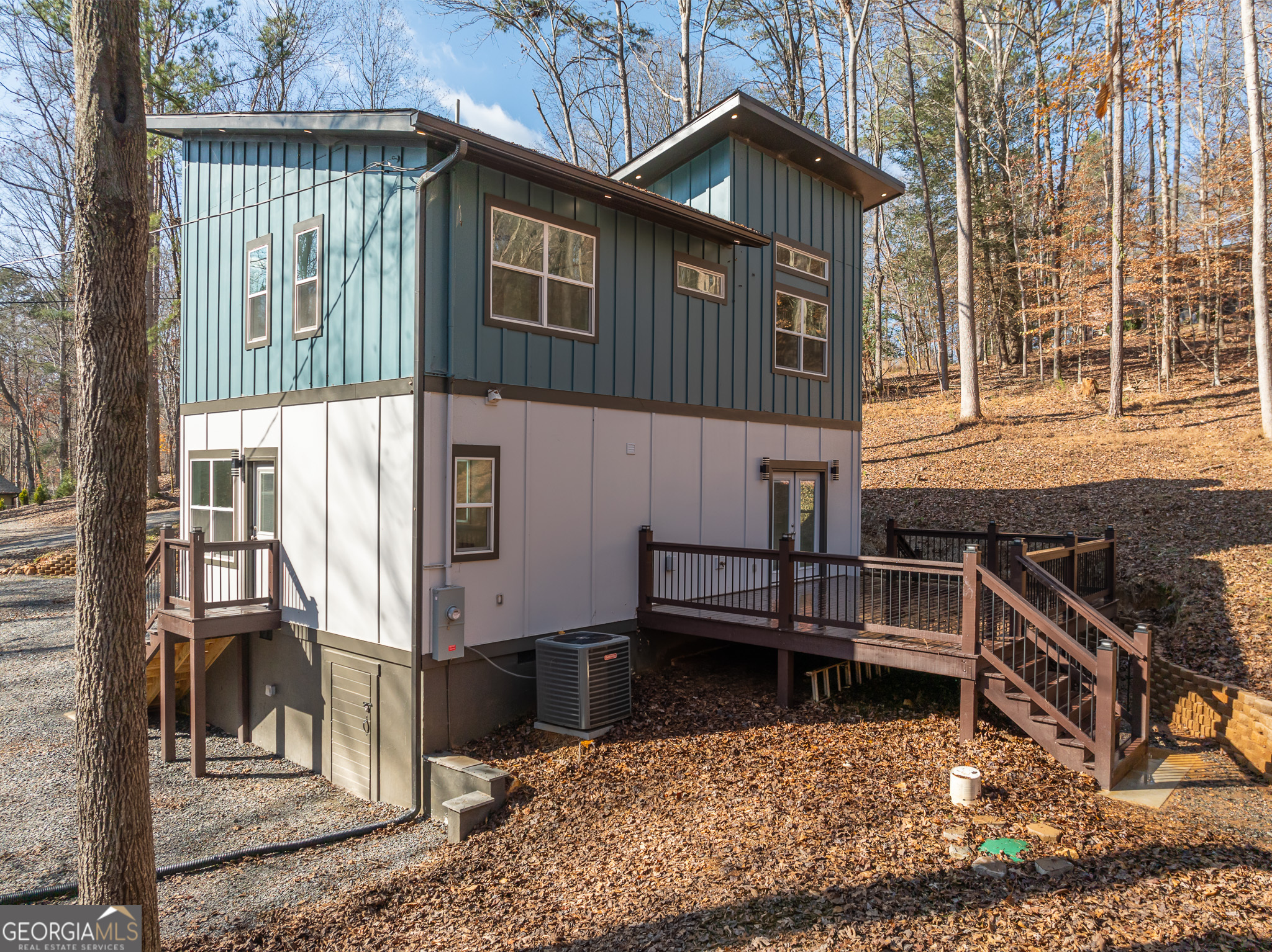 55 Elmwood Circle Property Photo 23
