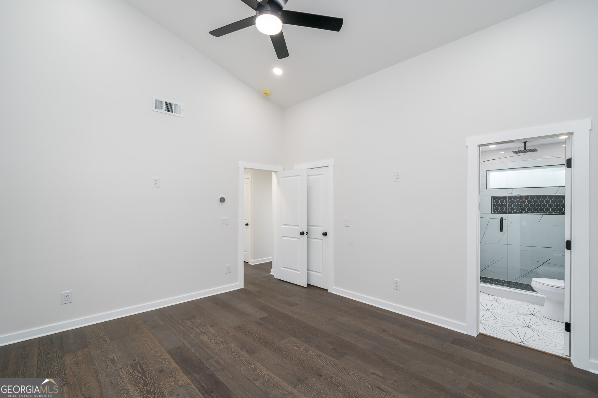 55 Elmwood Circle Property Photo 27