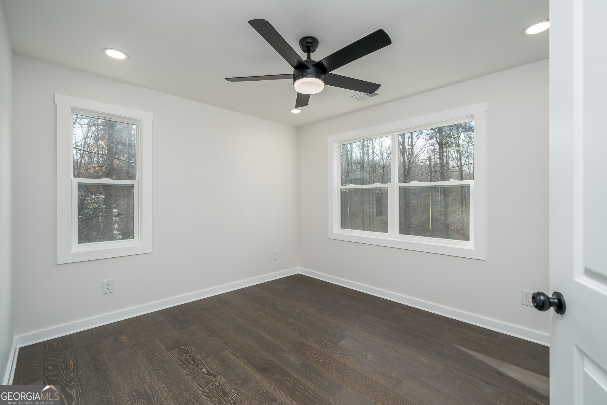 55 Elmwood Circle Property Photo 33