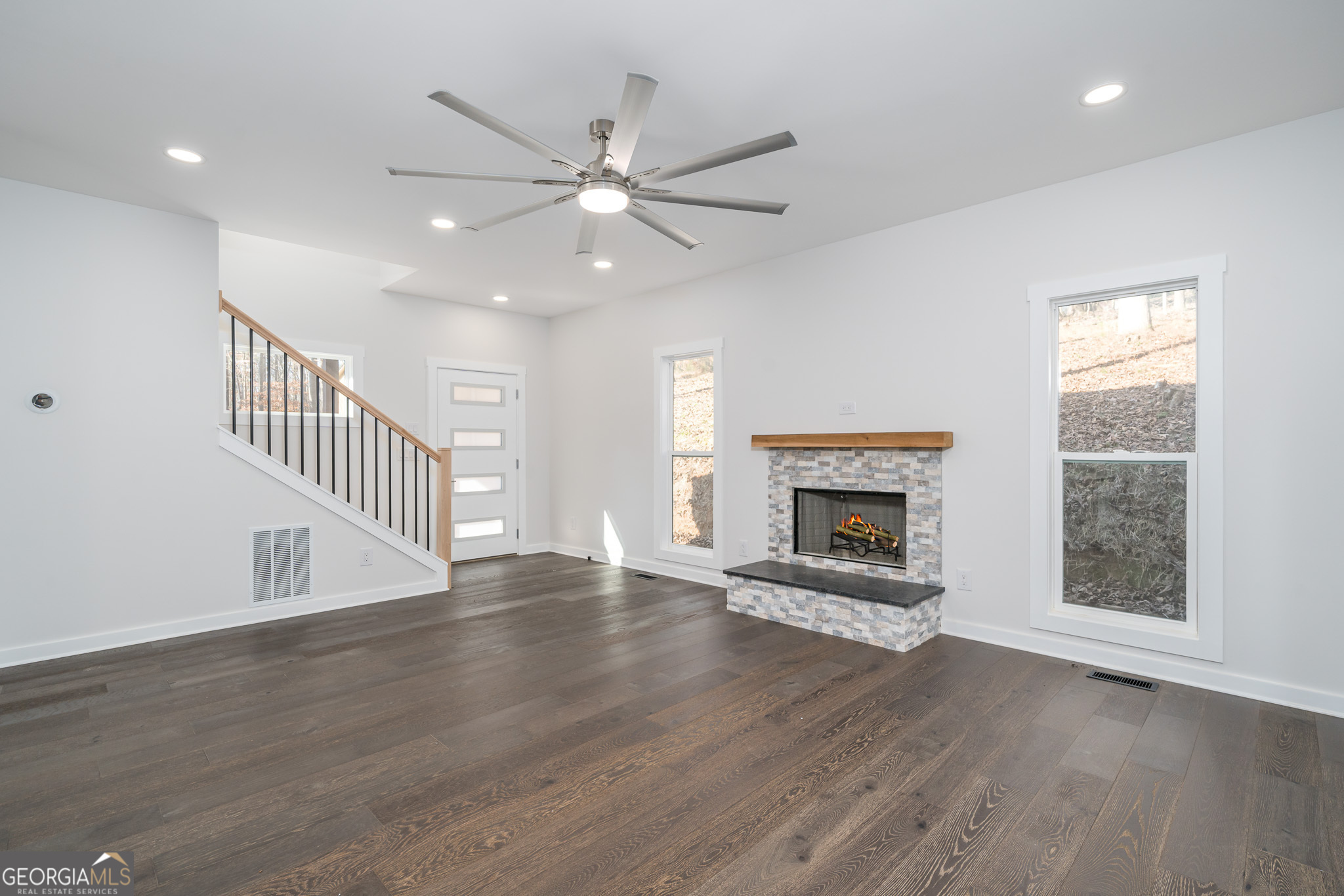 55 Elmwood Circle Property Photo 37