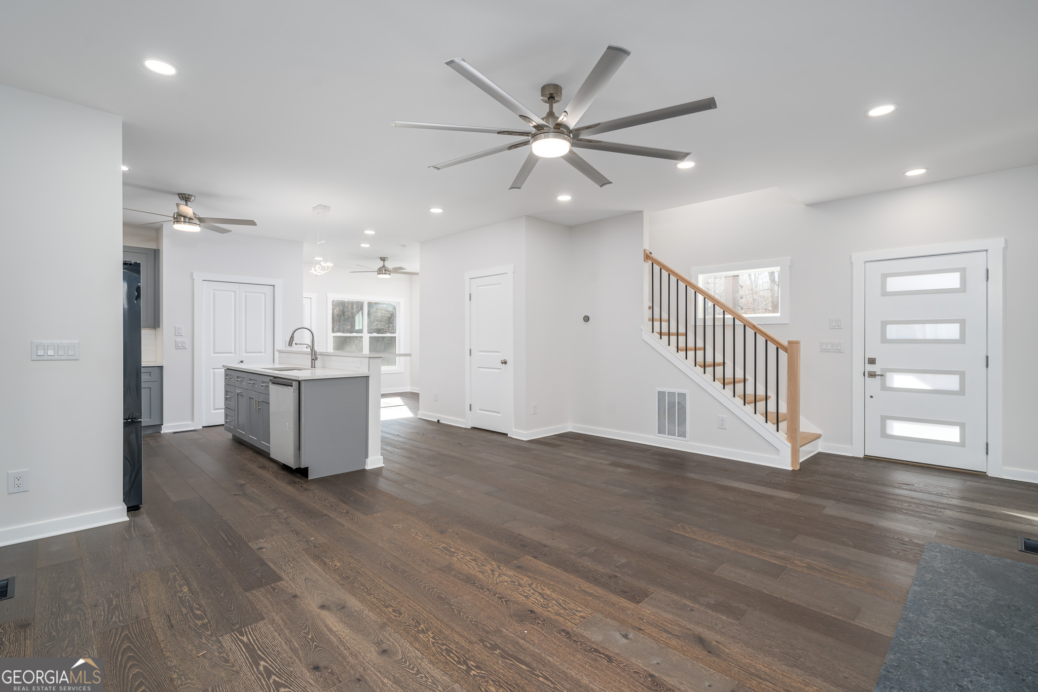 55 Elmwood Circle Property Photo 38