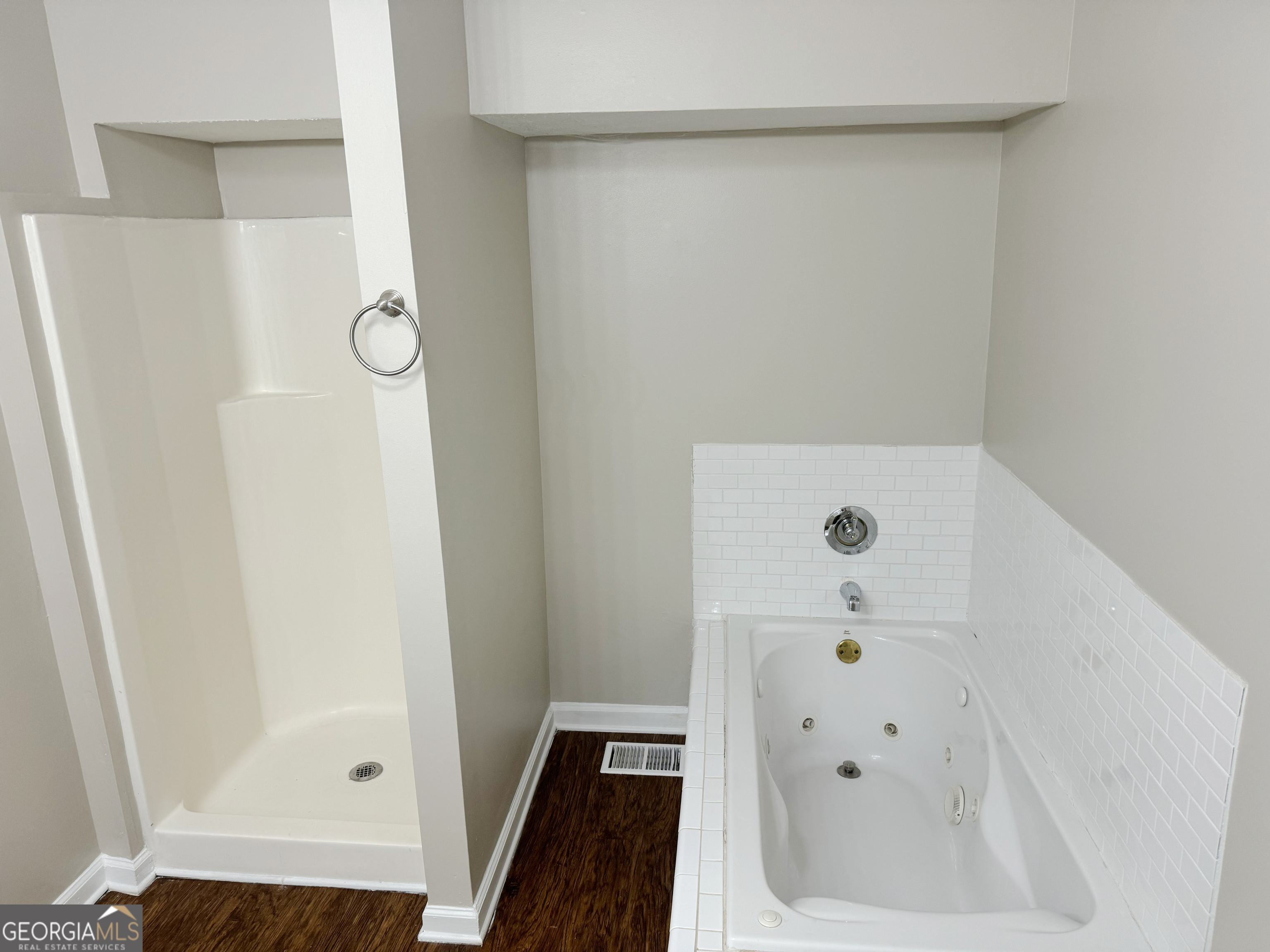 628 Bexton Road Property Photo 14