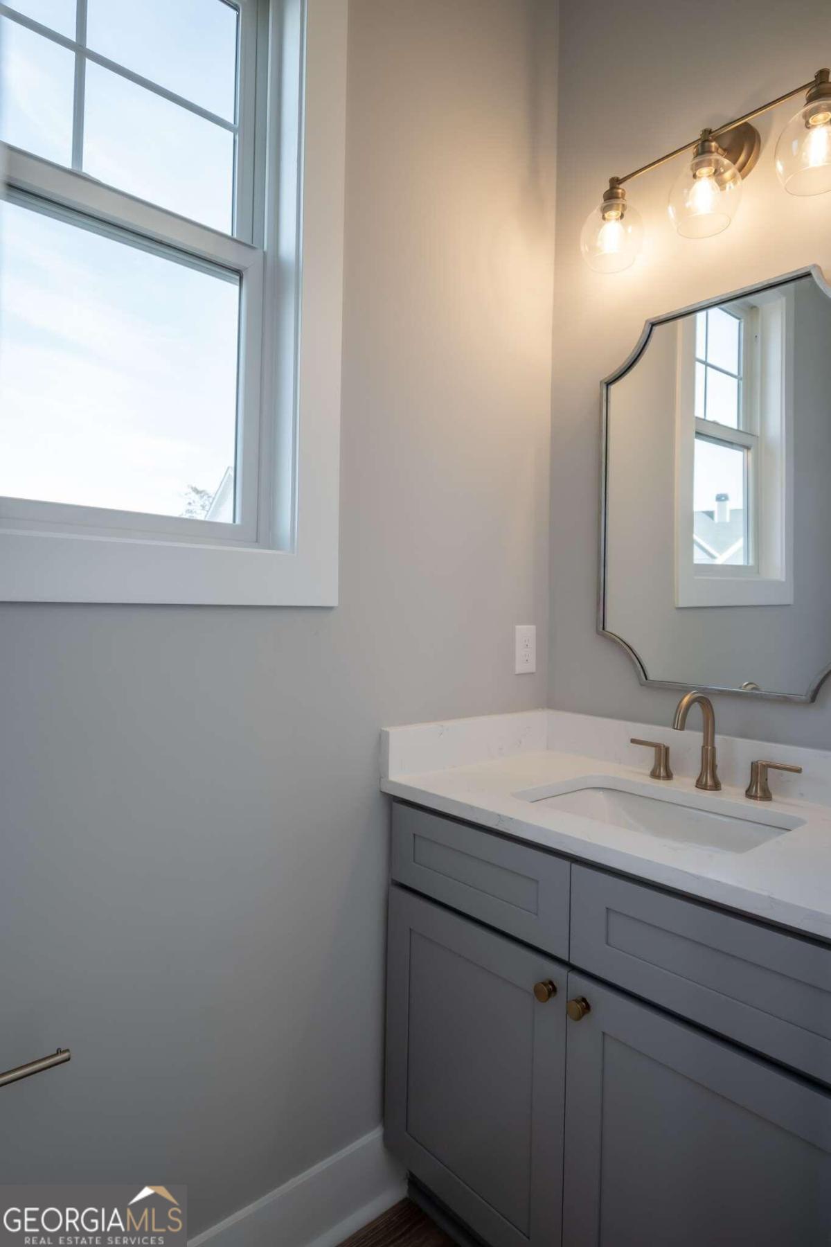 145 Holmes Avenue Property Photo 21