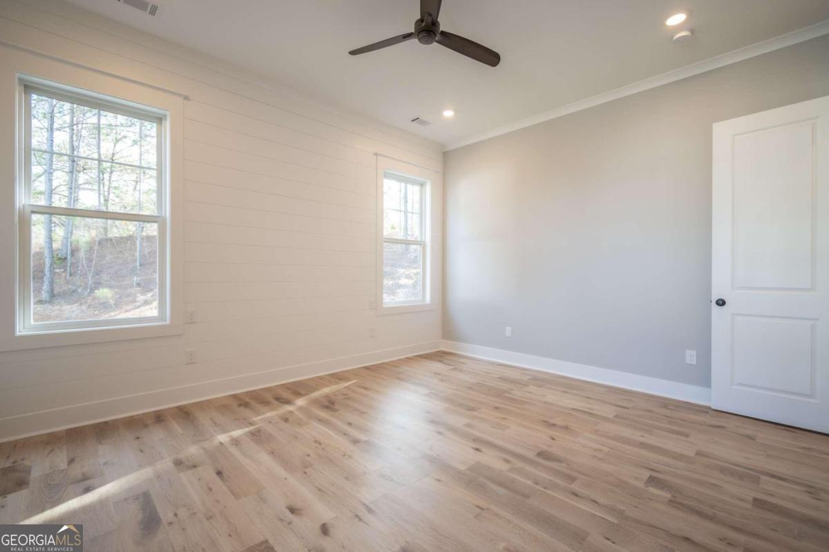 145 Holmes Avenue Property Photo 25