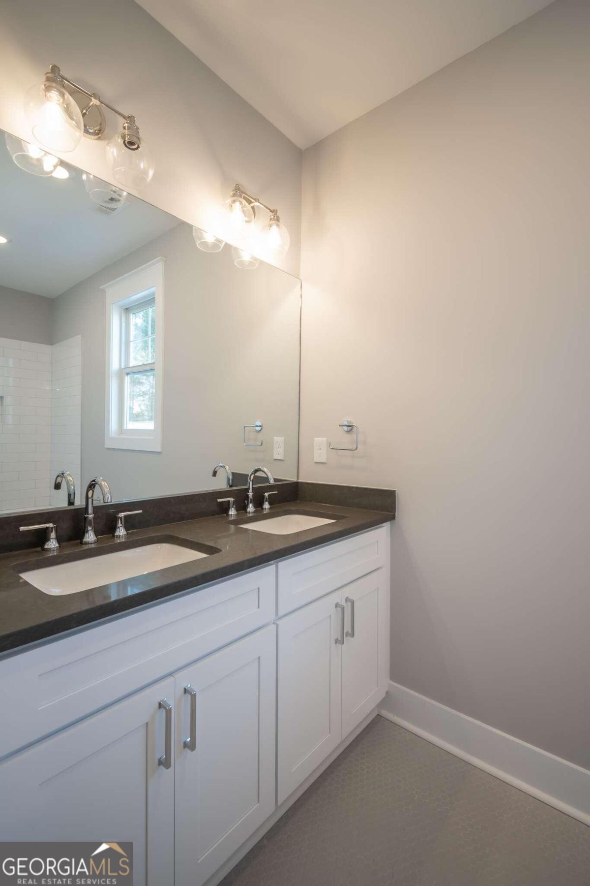 145 Holmes Avenue Property Photo 32