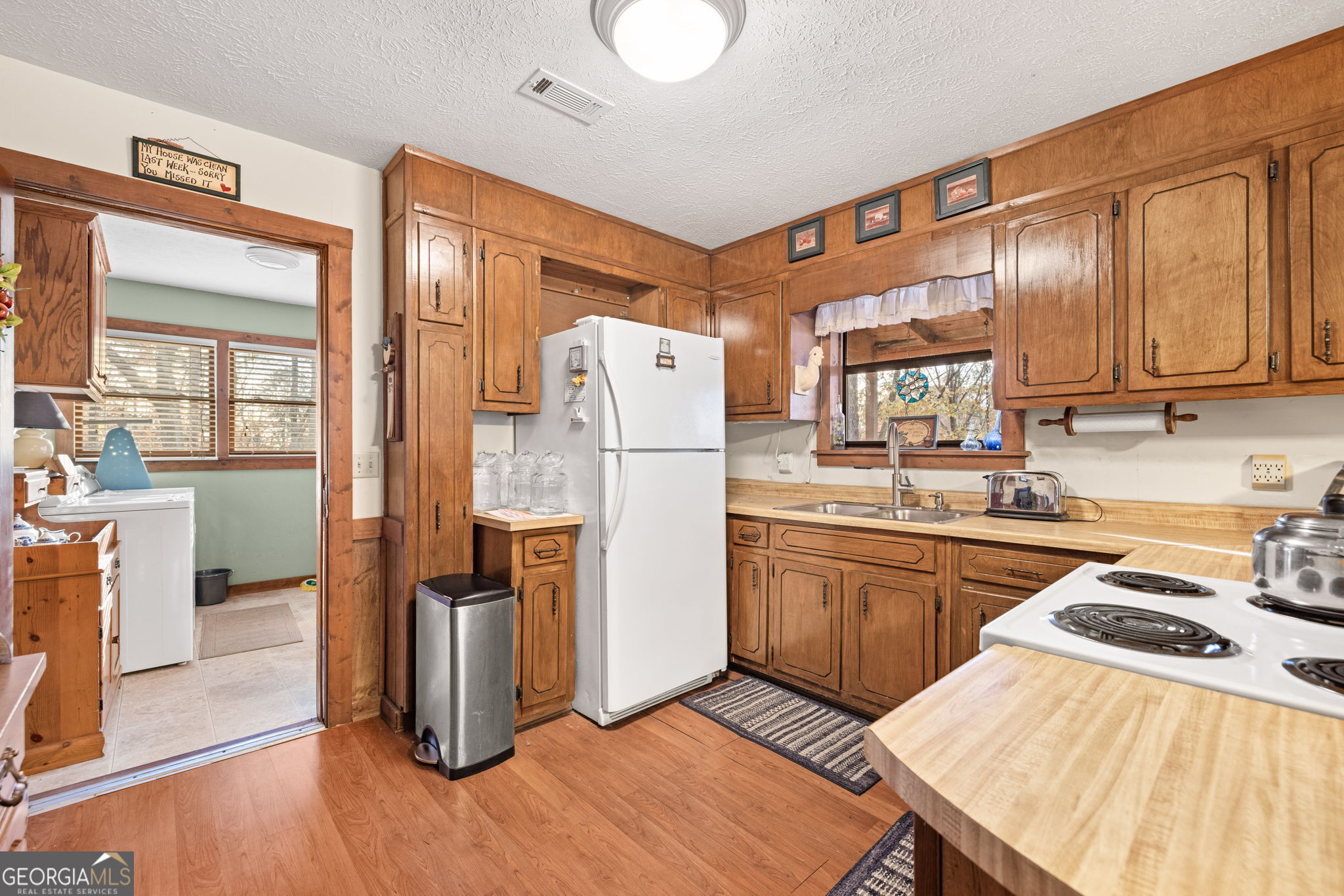 269 Starmont Trail Property Photo 14