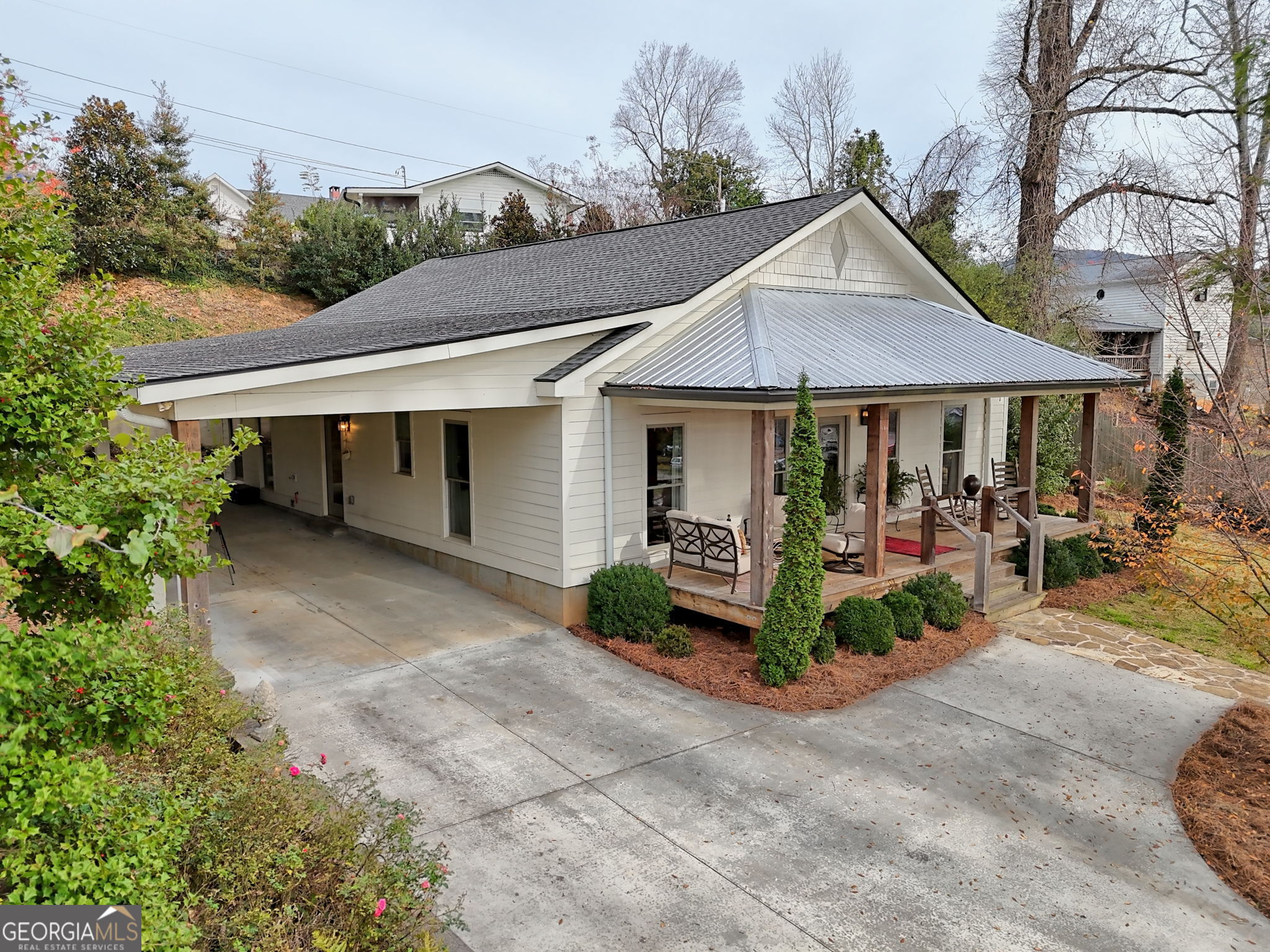104 Hamby Street Property Photo 1