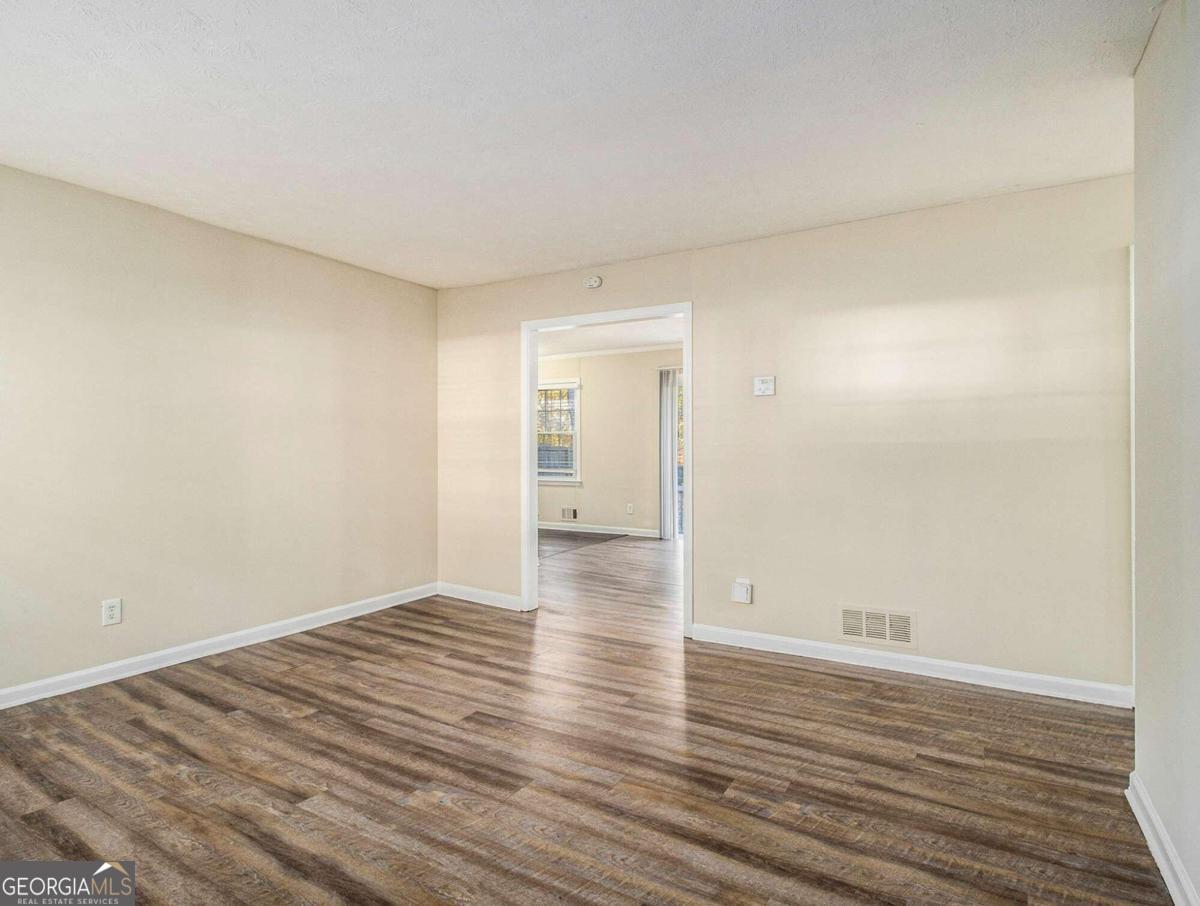 3811 Paul Street Property Photo 6