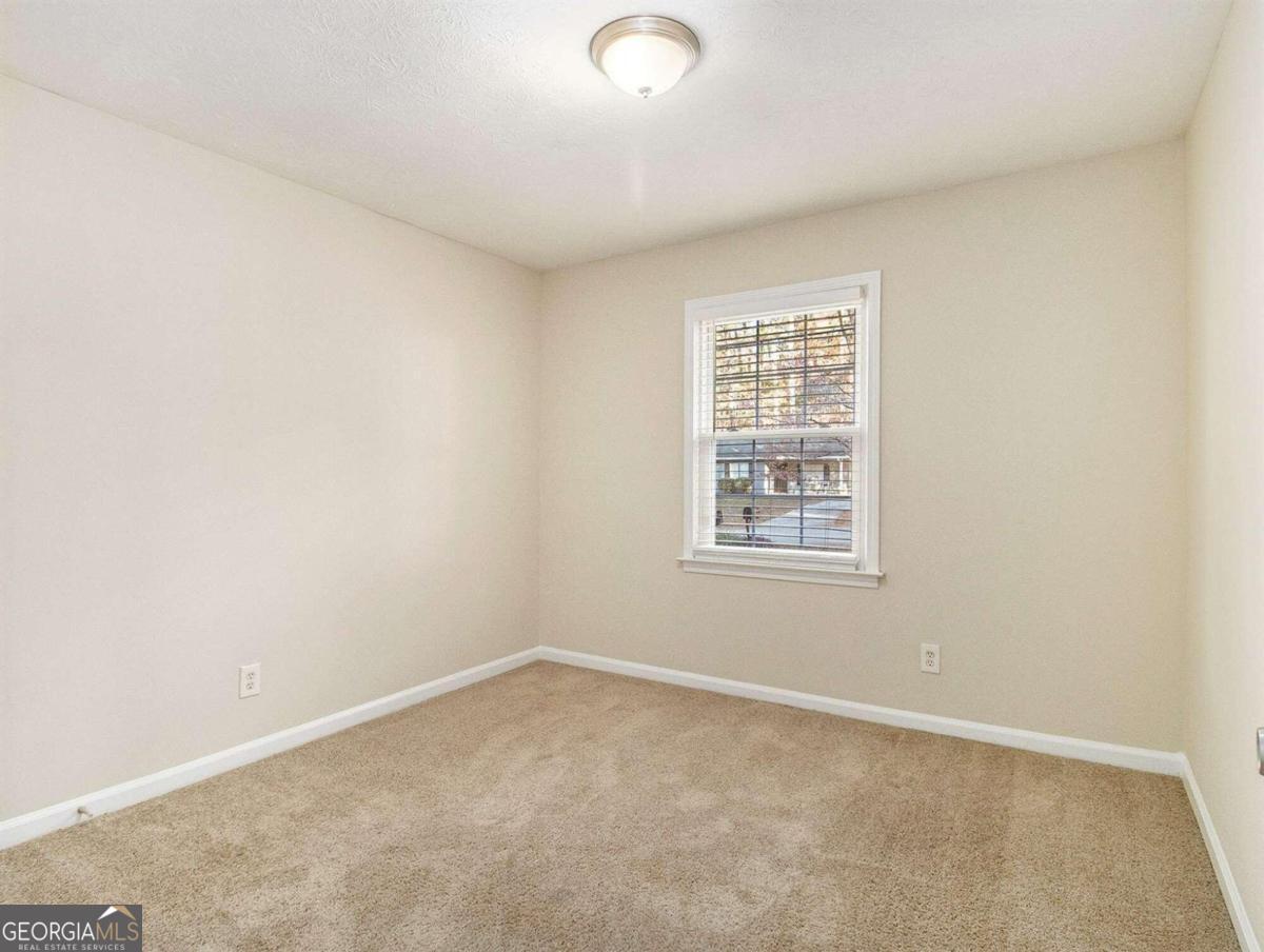 3811 Paul Street Property Photo 14