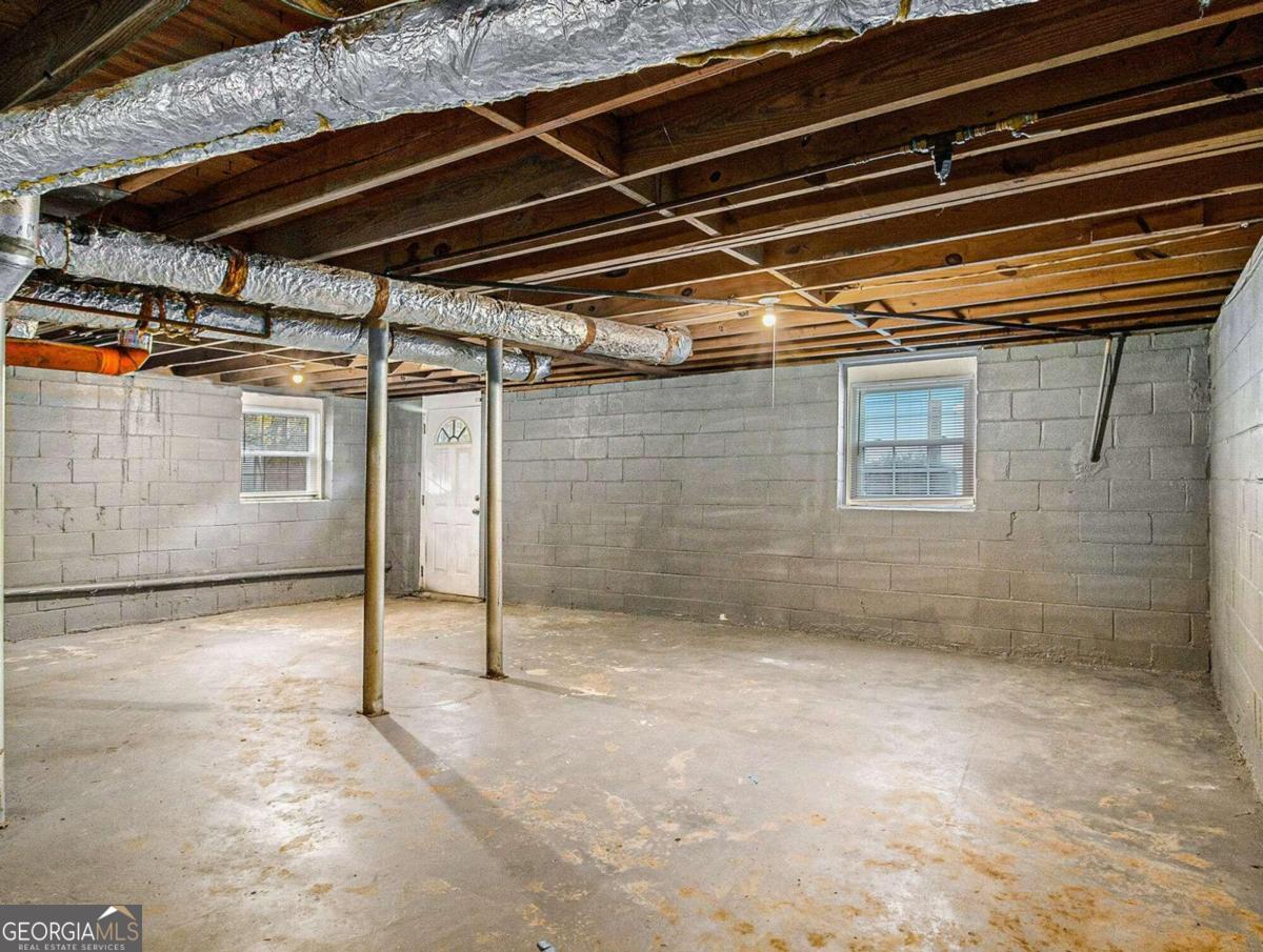 3811 Paul Street Property Photo 16