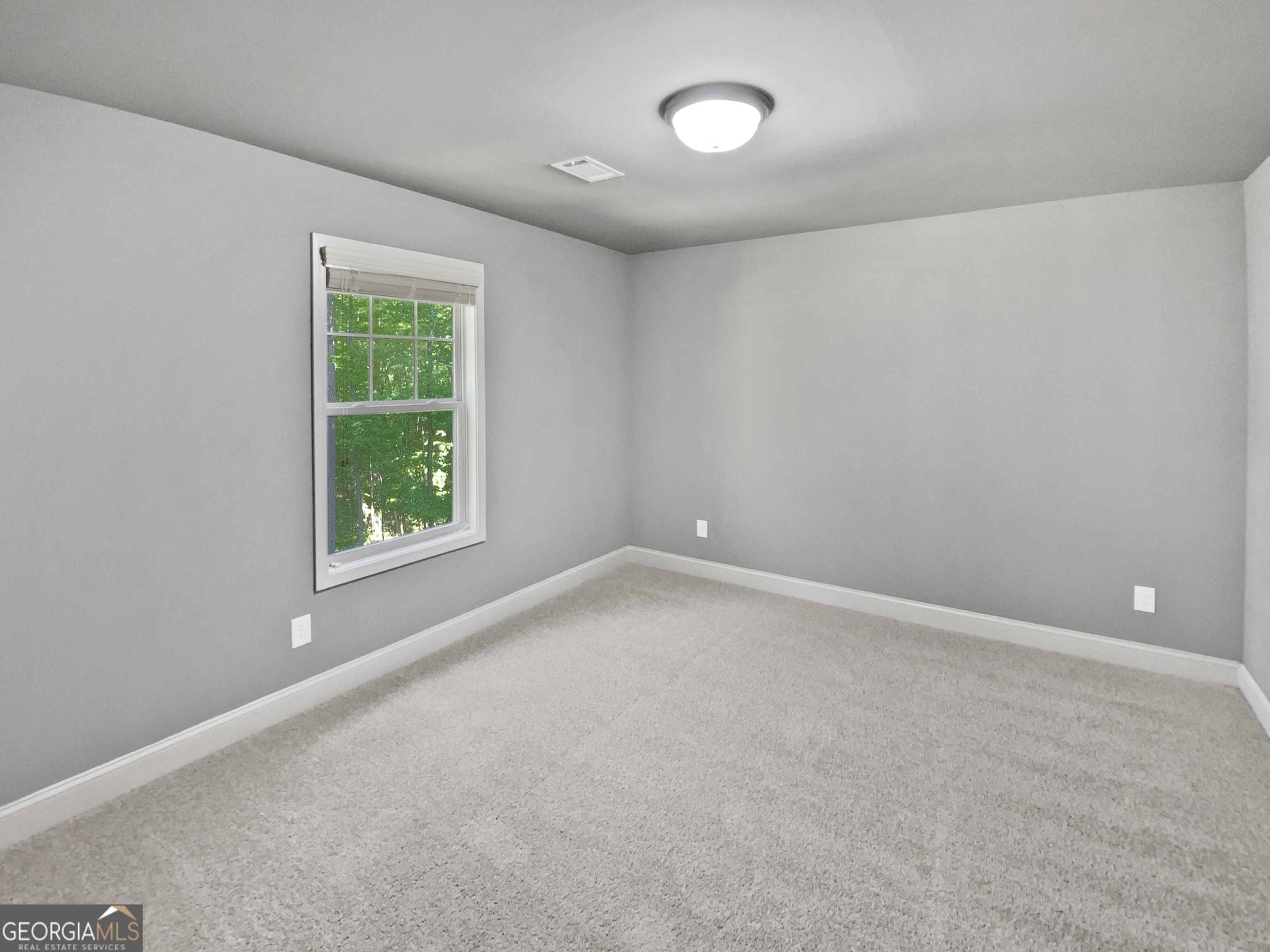 60 Hammock Drive Property Photo 18