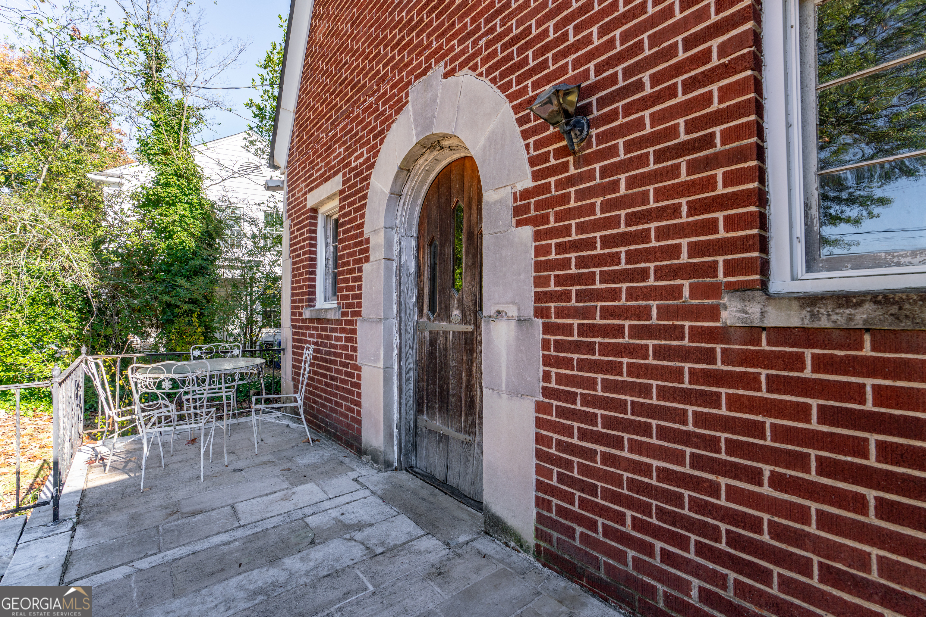 1225 Clifton Road Property Photo 7