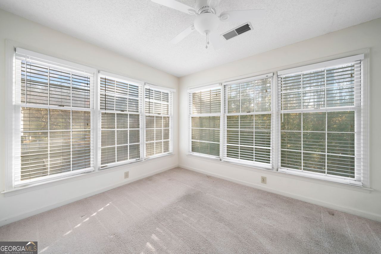 1115 Cannongate Crossing Sw Property Photo 6