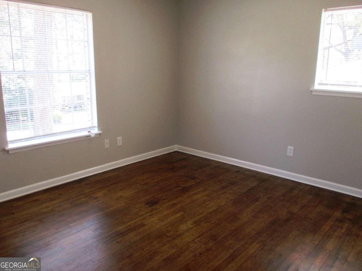 6325 Westbury Road Property Photo 12