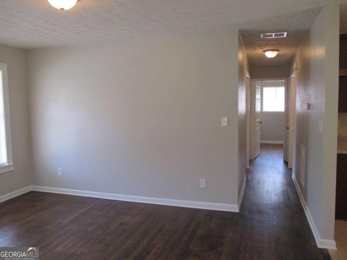 6325 Westbury Road Property Photo 14