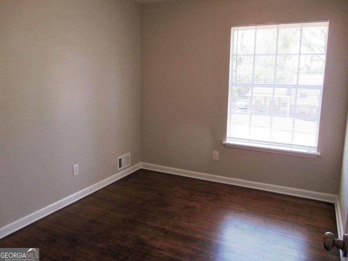 6325 Westbury Road Property Photo 15