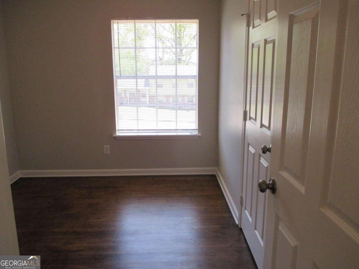 6325 Westbury Road Property Photo 19