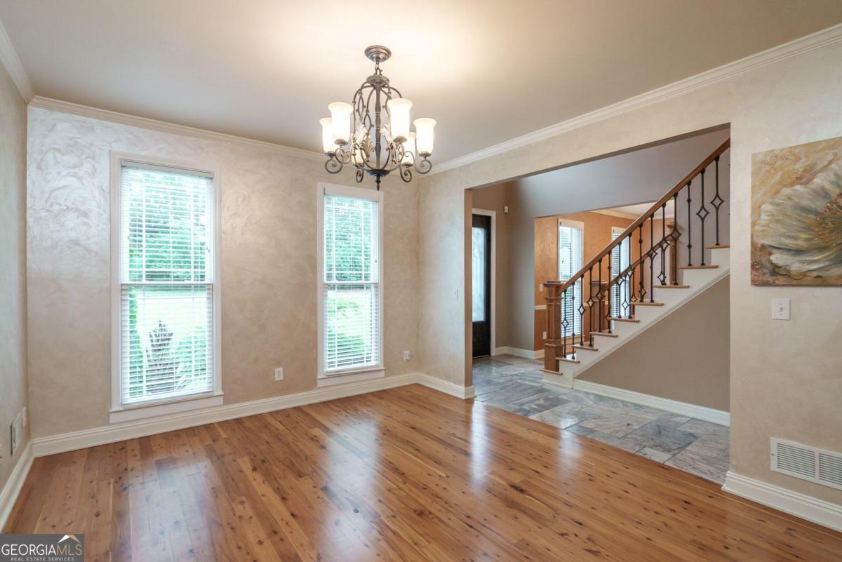 2505 Westchester Way Property Photo 14