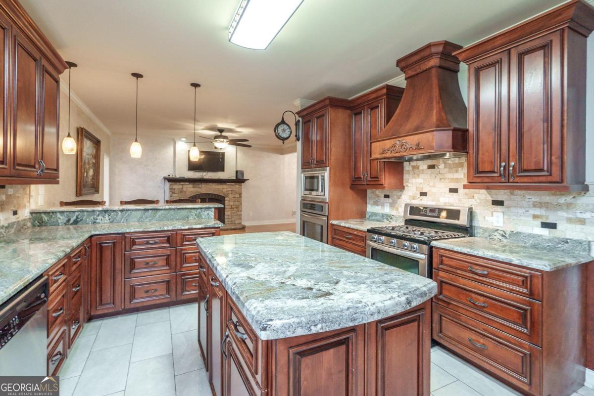 2505 Westchester Way Property Photo 20