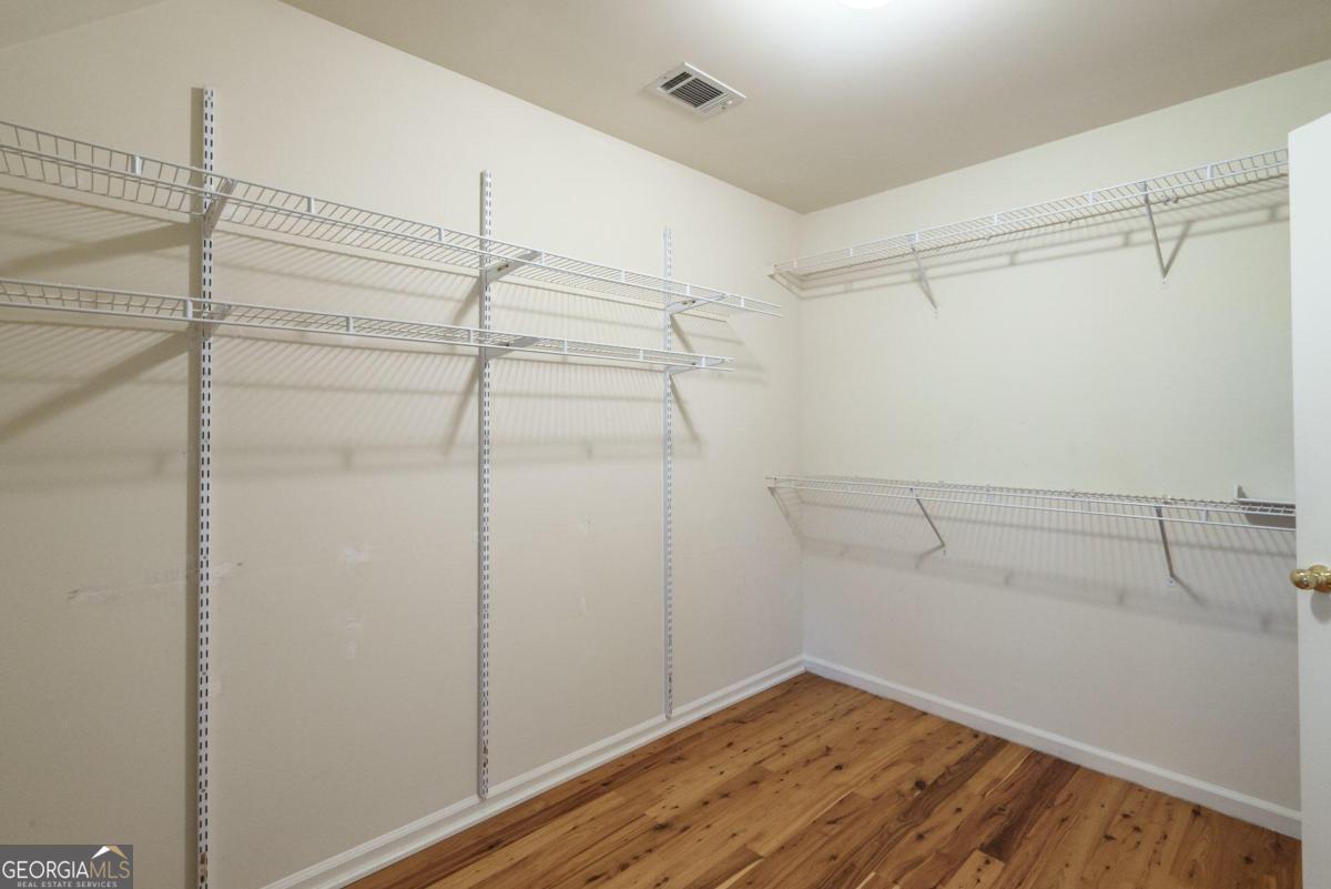 2505 Westchester Way Property Photo 44