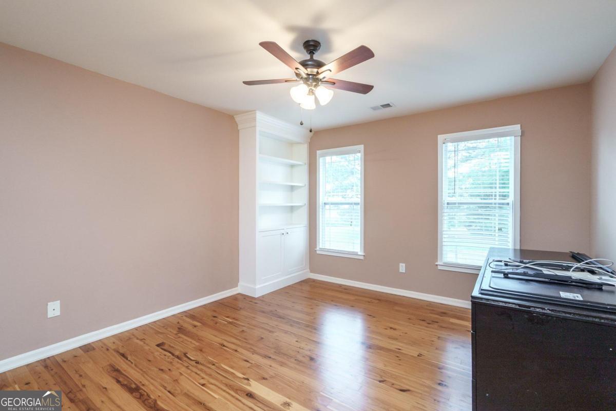 2505 Westchester Way Property Photo 48