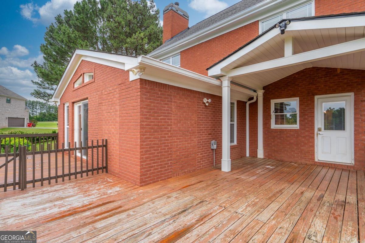 2505 Westchester Way Property Photo 57