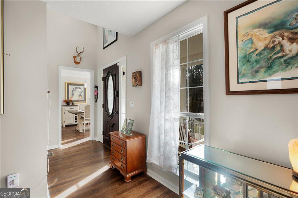 206 Charles Drive Ne Property Photo 6