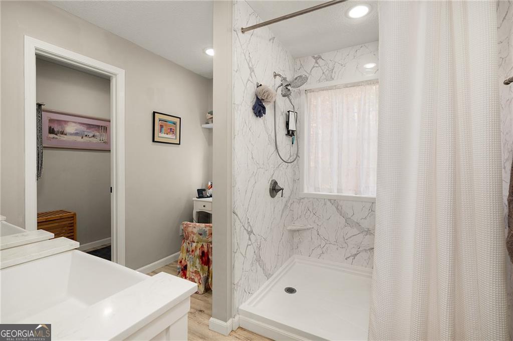 206 Charles Drive Ne Property Photo 35