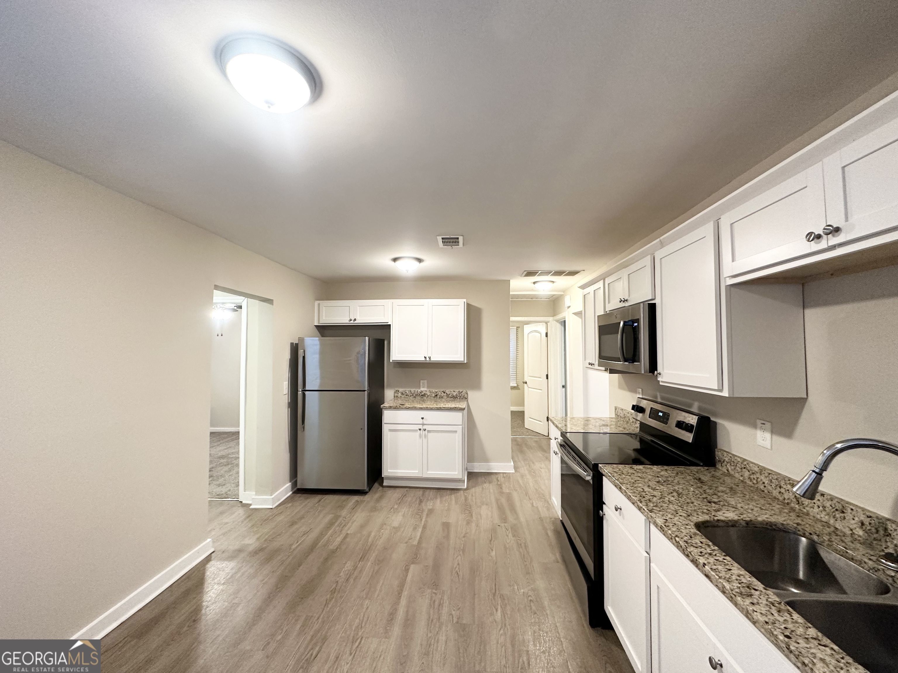 1327 Sharon Street Nw Property Photo 5