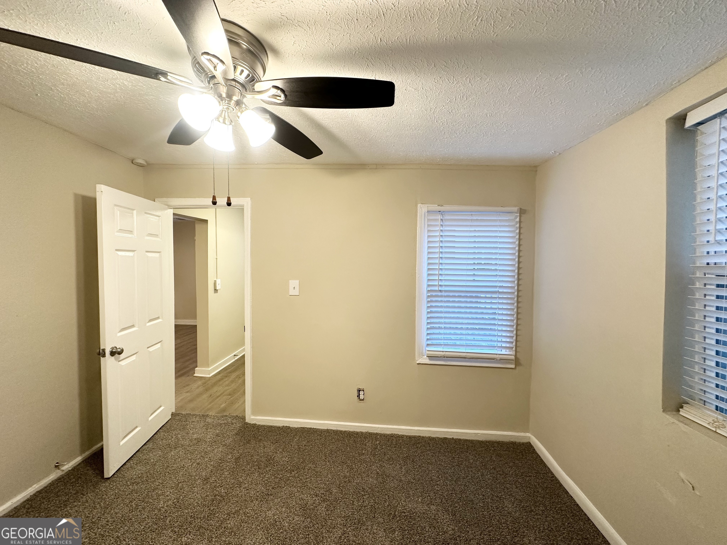 1327 Sharon Street Nw Property Photo 16