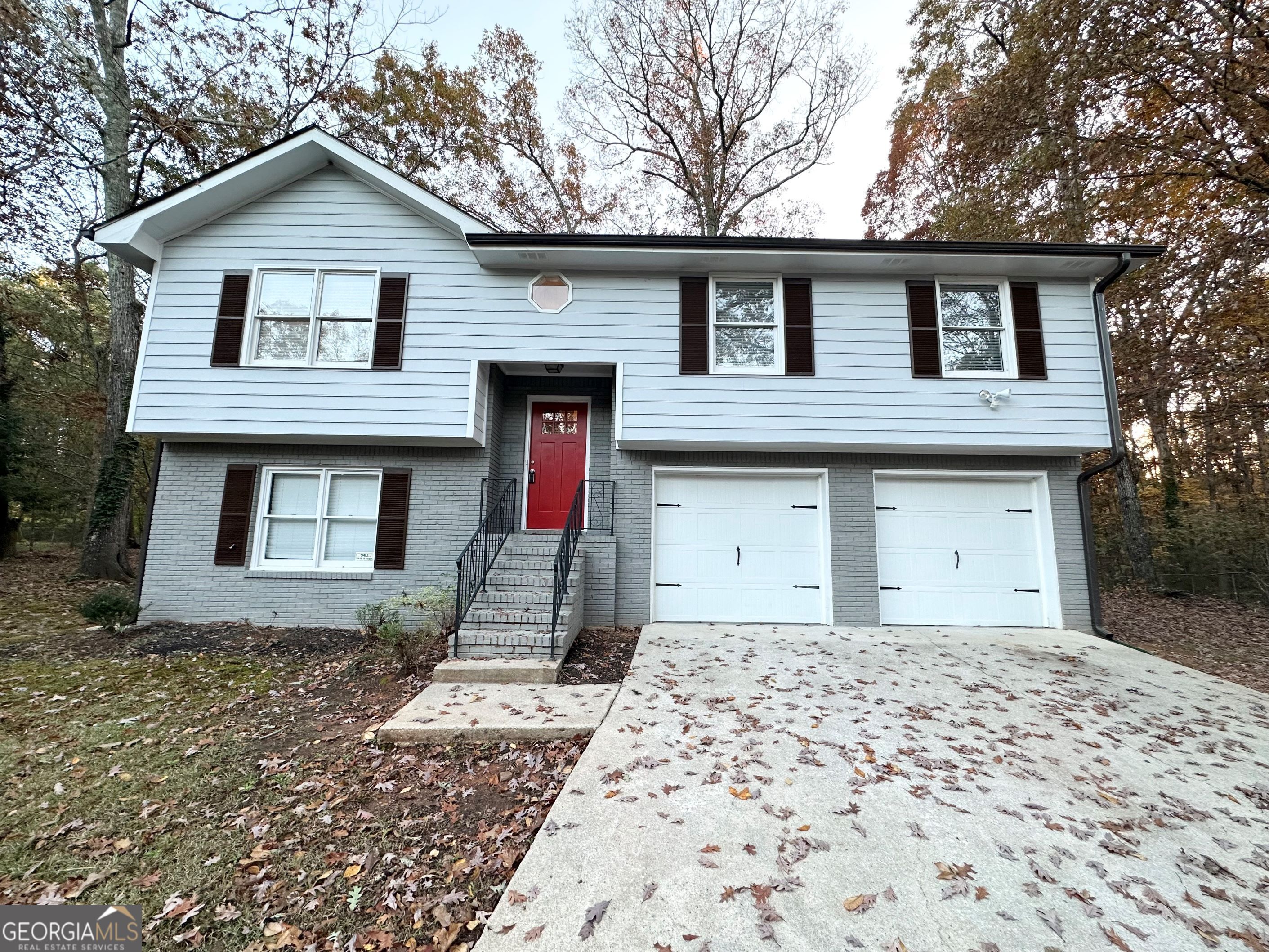55 Stone Creek Drive Property Photo 1