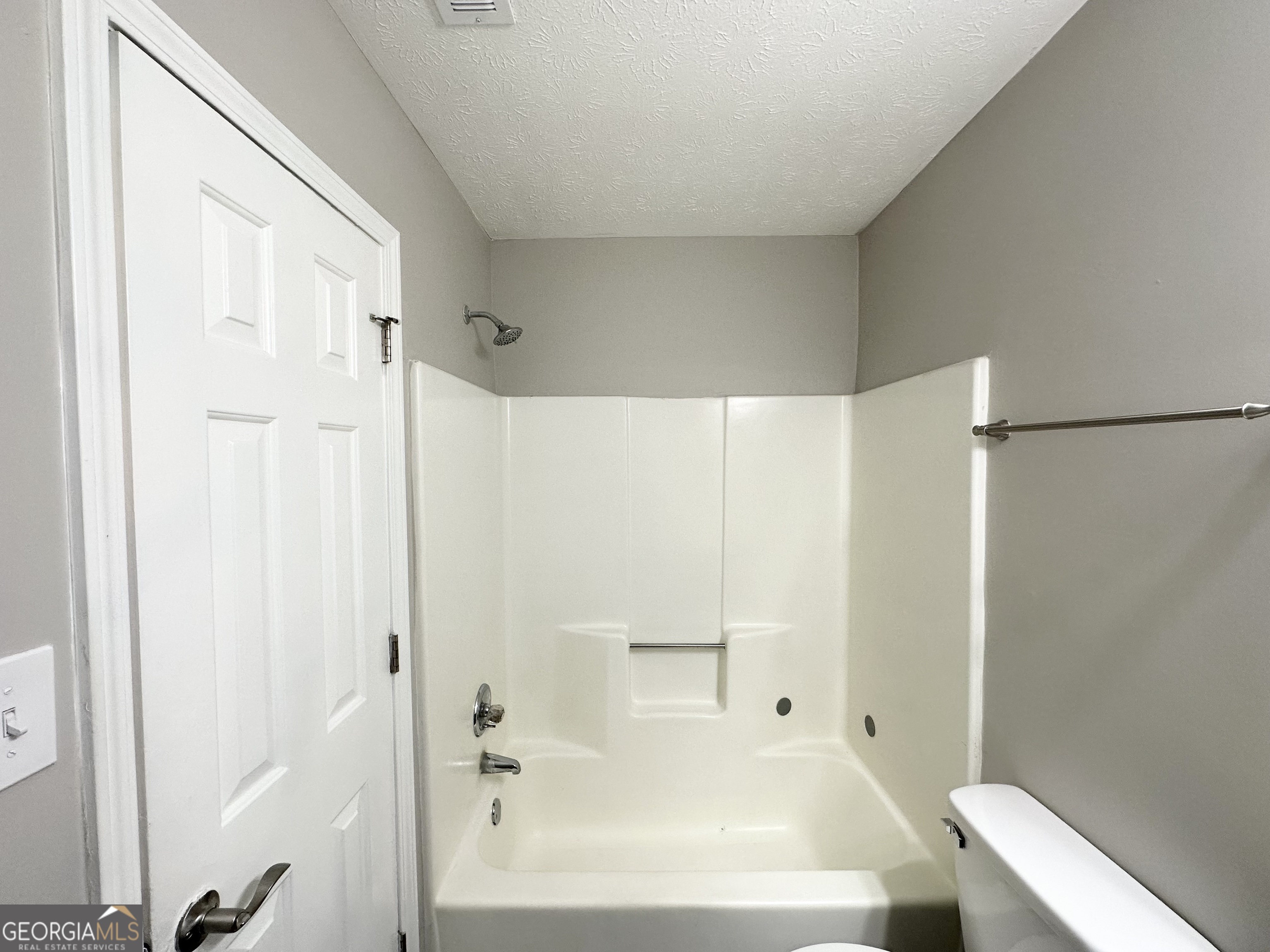 55 Stone Creek Drive Property Photo 11
