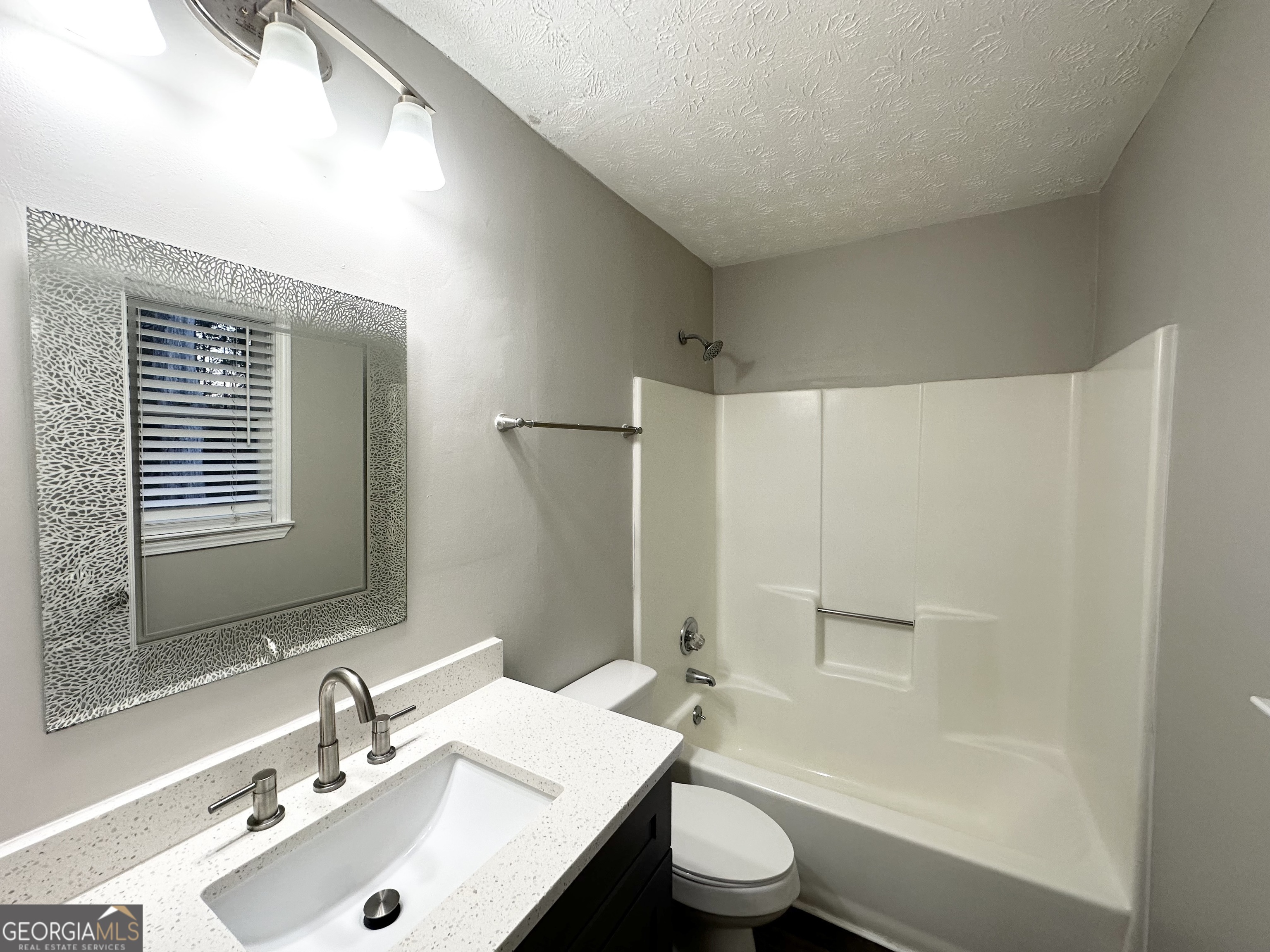 55 Stone Creek Drive Property Photo 16