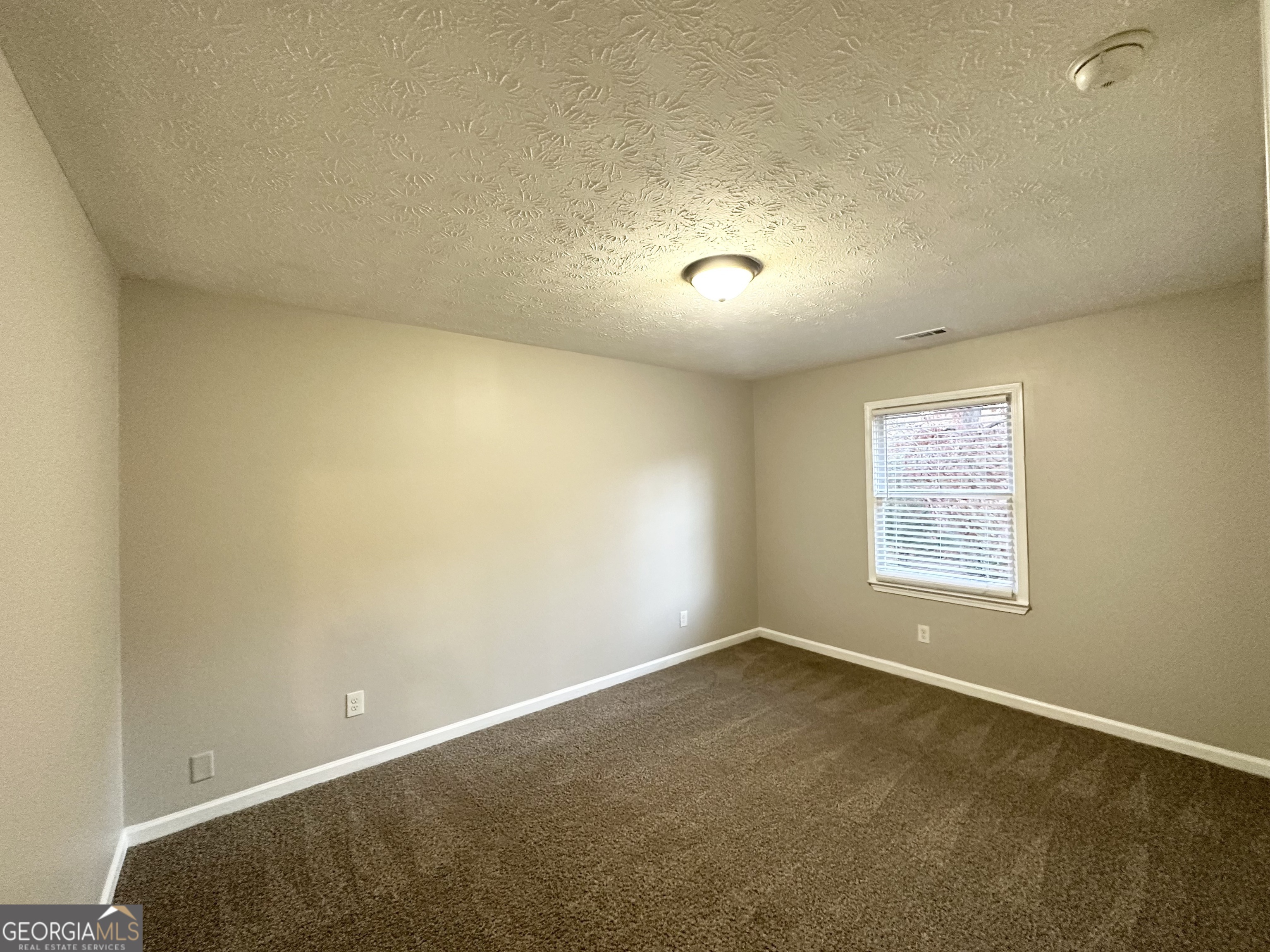 55 Stone Creek Drive Property Photo 19