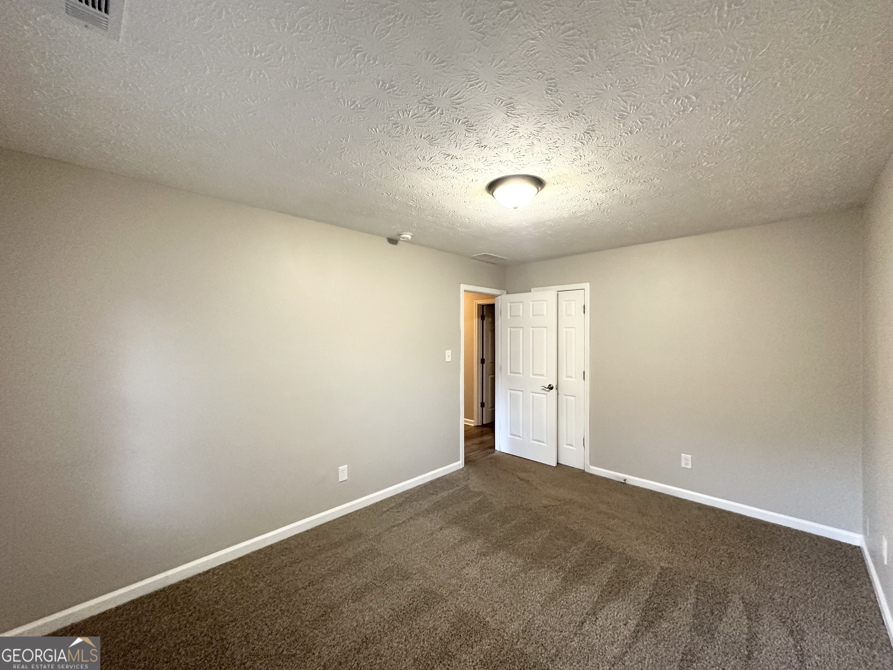55 Stone Creek Drive Property Photo 20