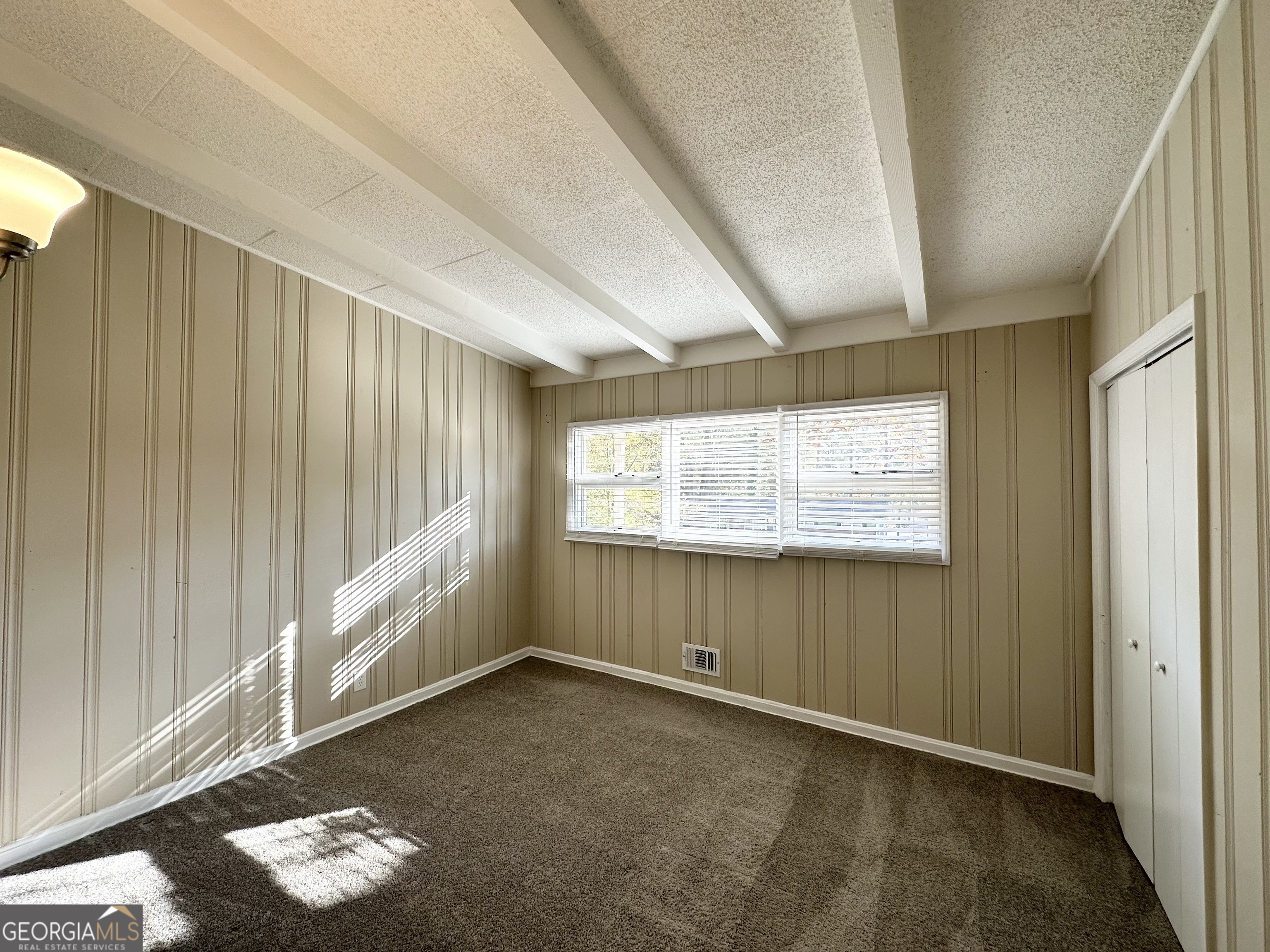 3010 Pasadena Drive Property Photo 13