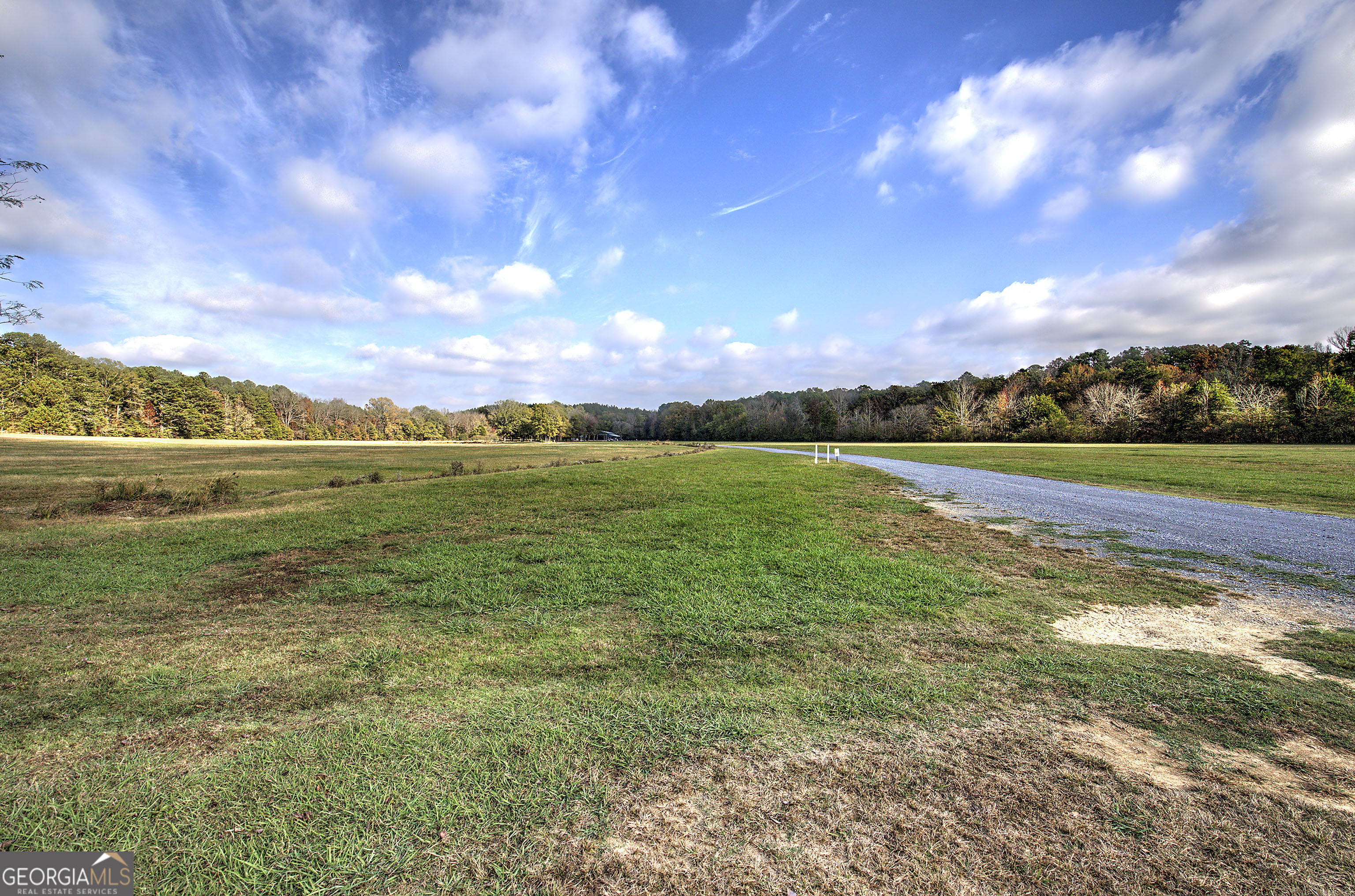 1195 Grady Road Property Photo 11