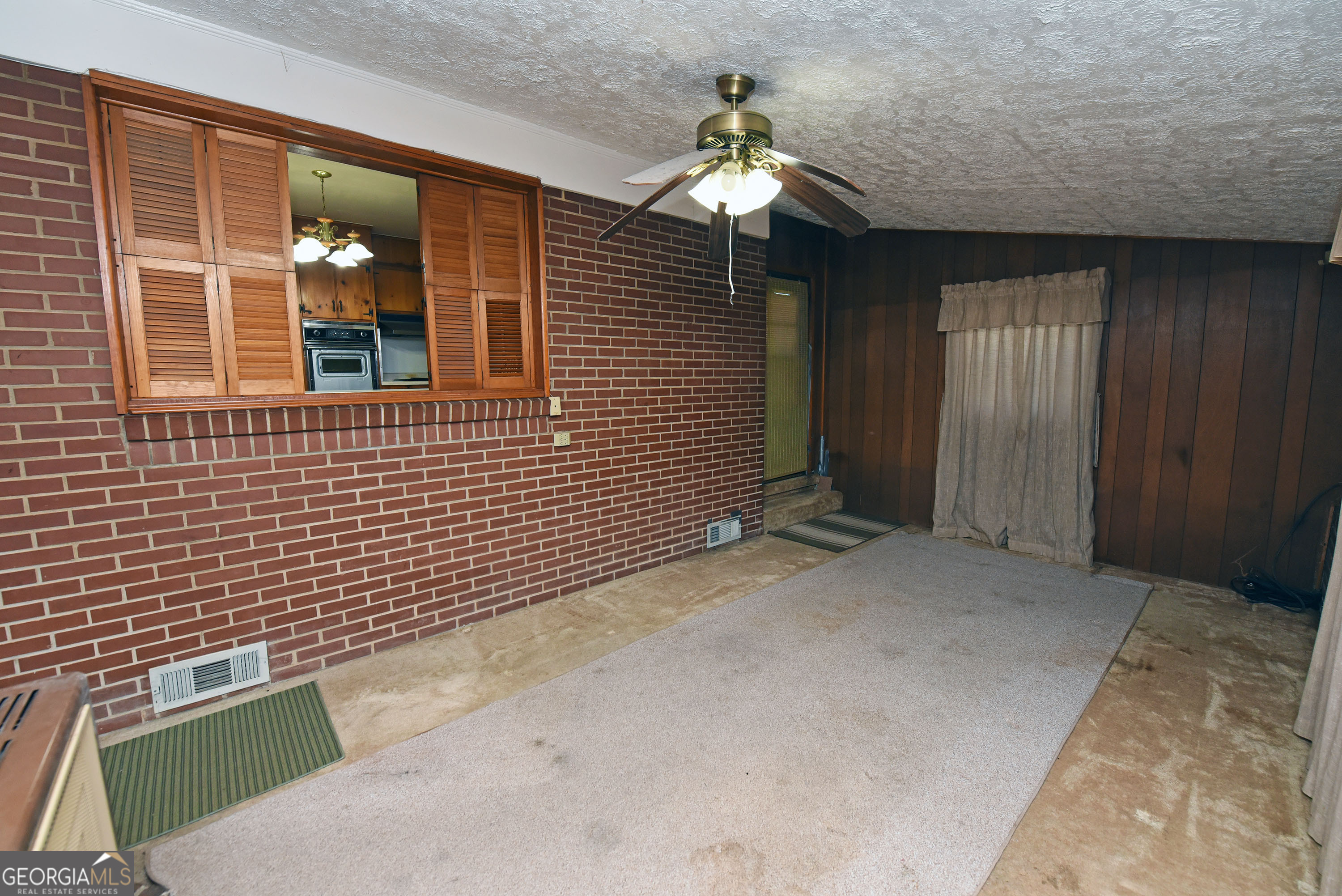 33 Dover Road Property Photo 27