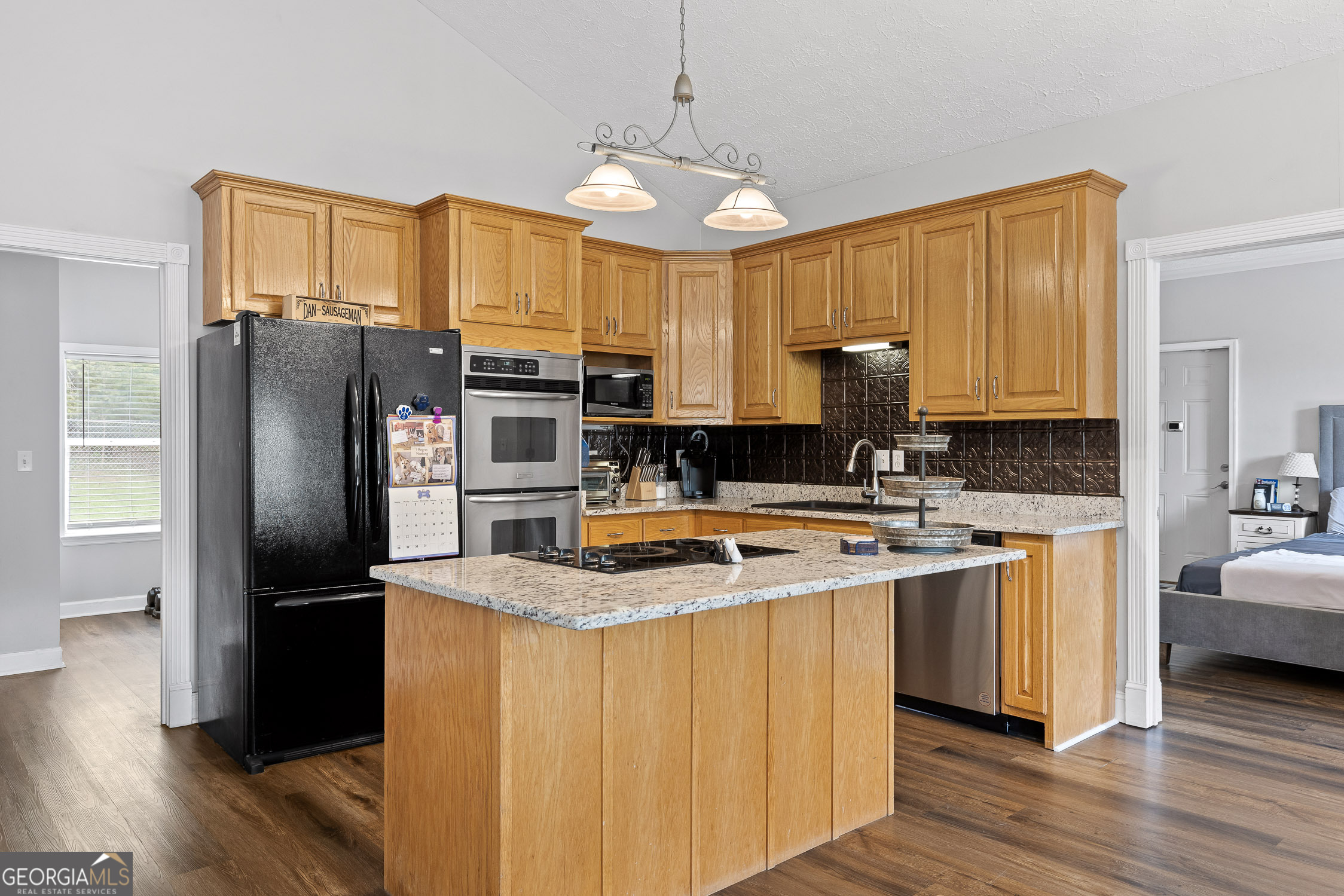 215 Morgan Road Property Photo 8