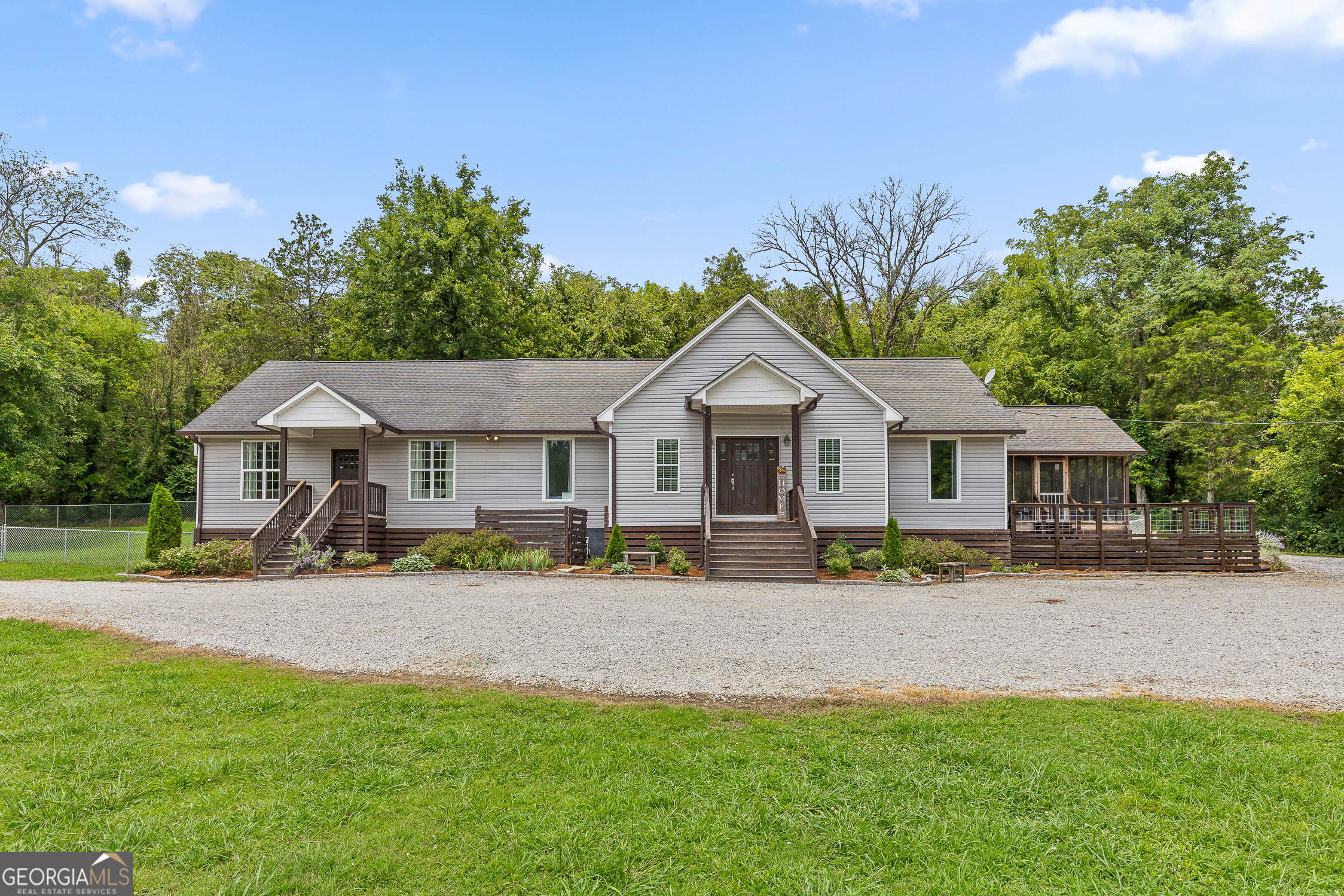 215 Morgan Road Property Photo 40