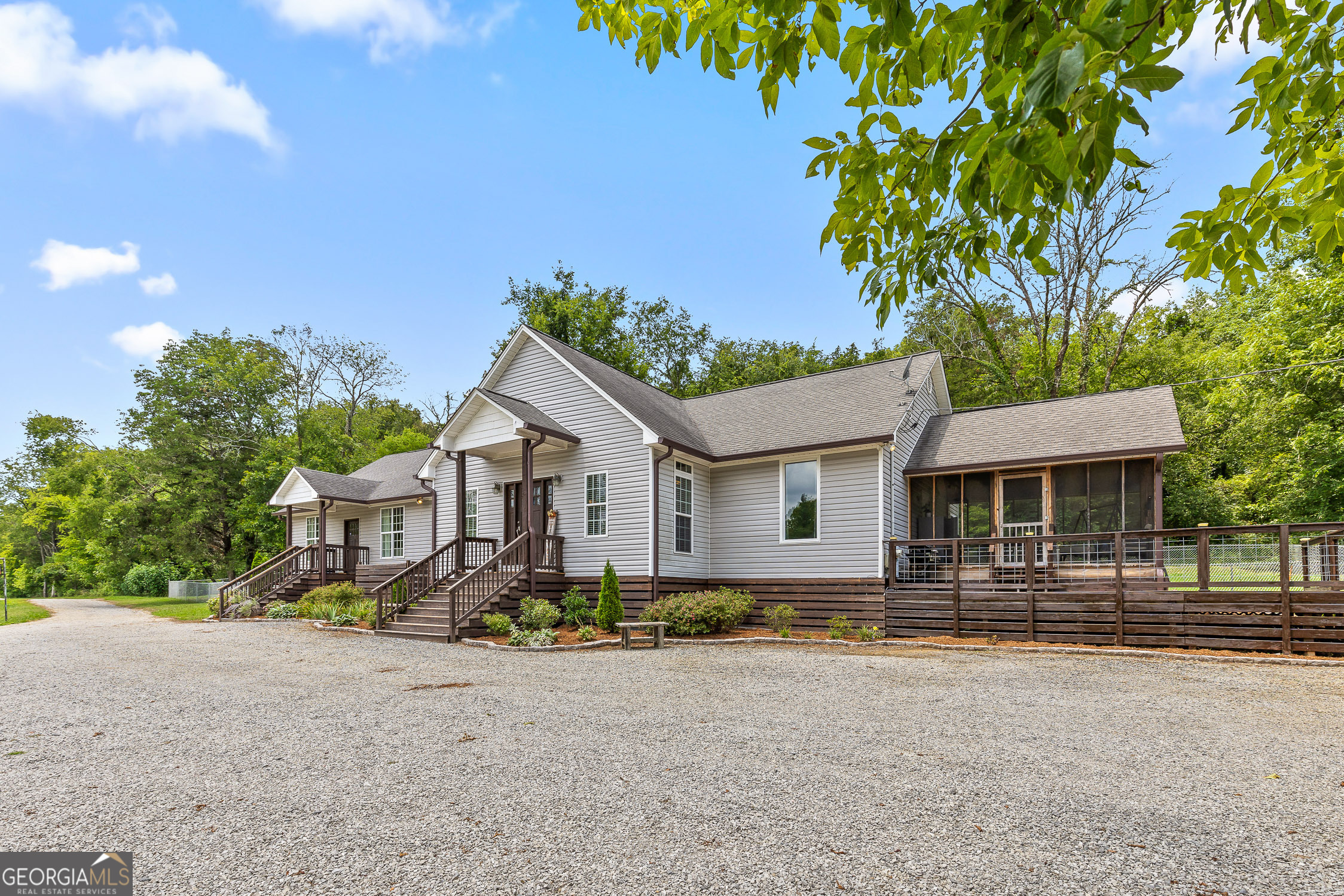 215 Morgan Road Property Photo 41