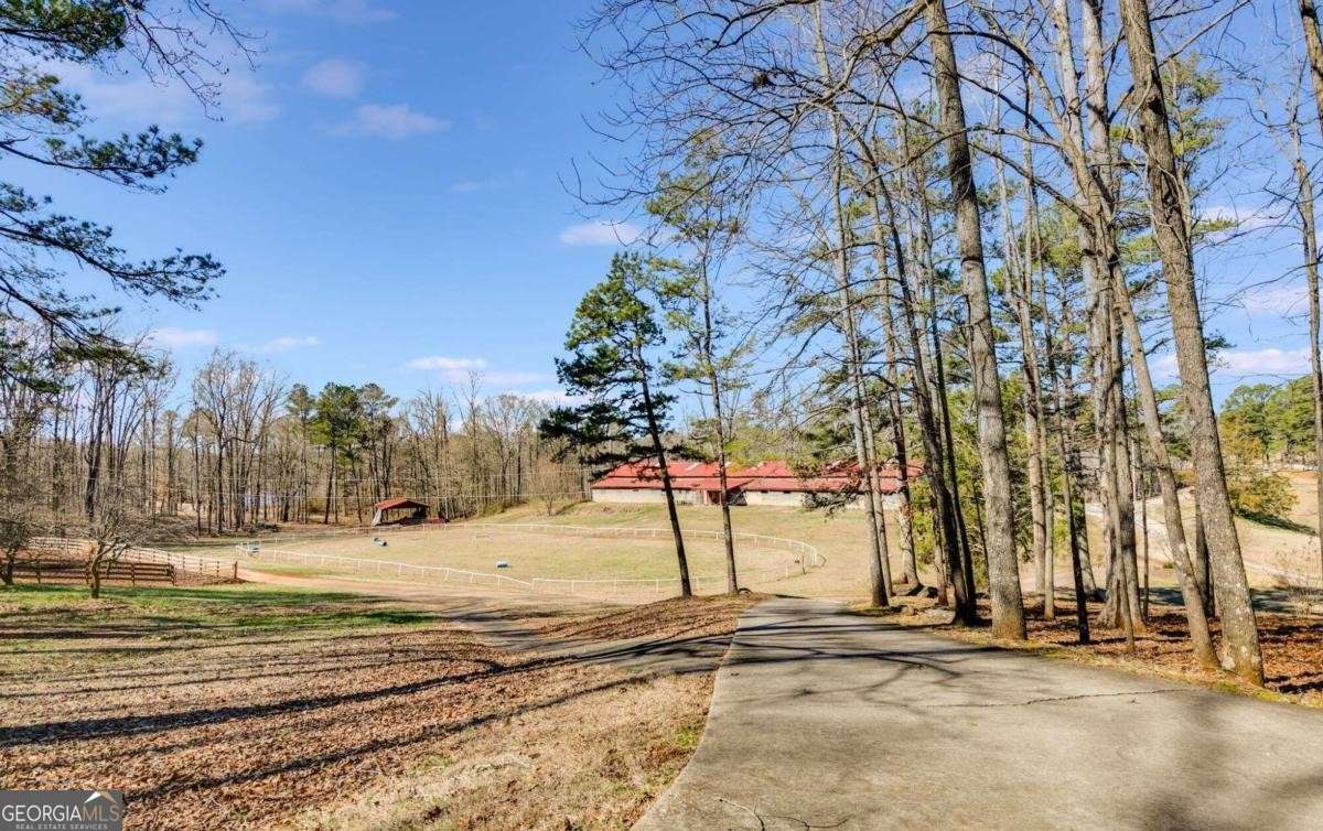 180 Sunrise Lane Property Photo 9