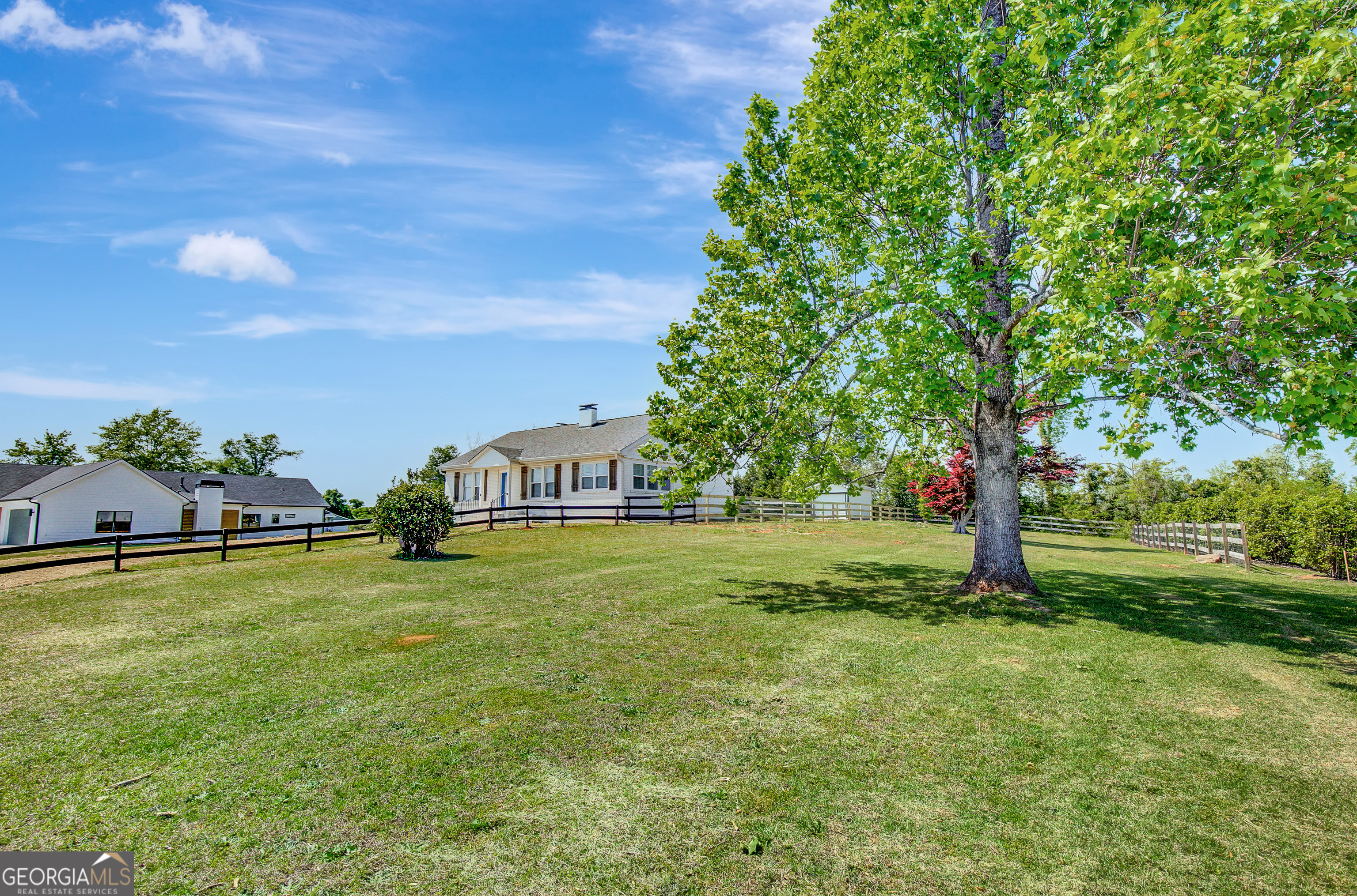 189-a Lagrange Street Property Photo 2