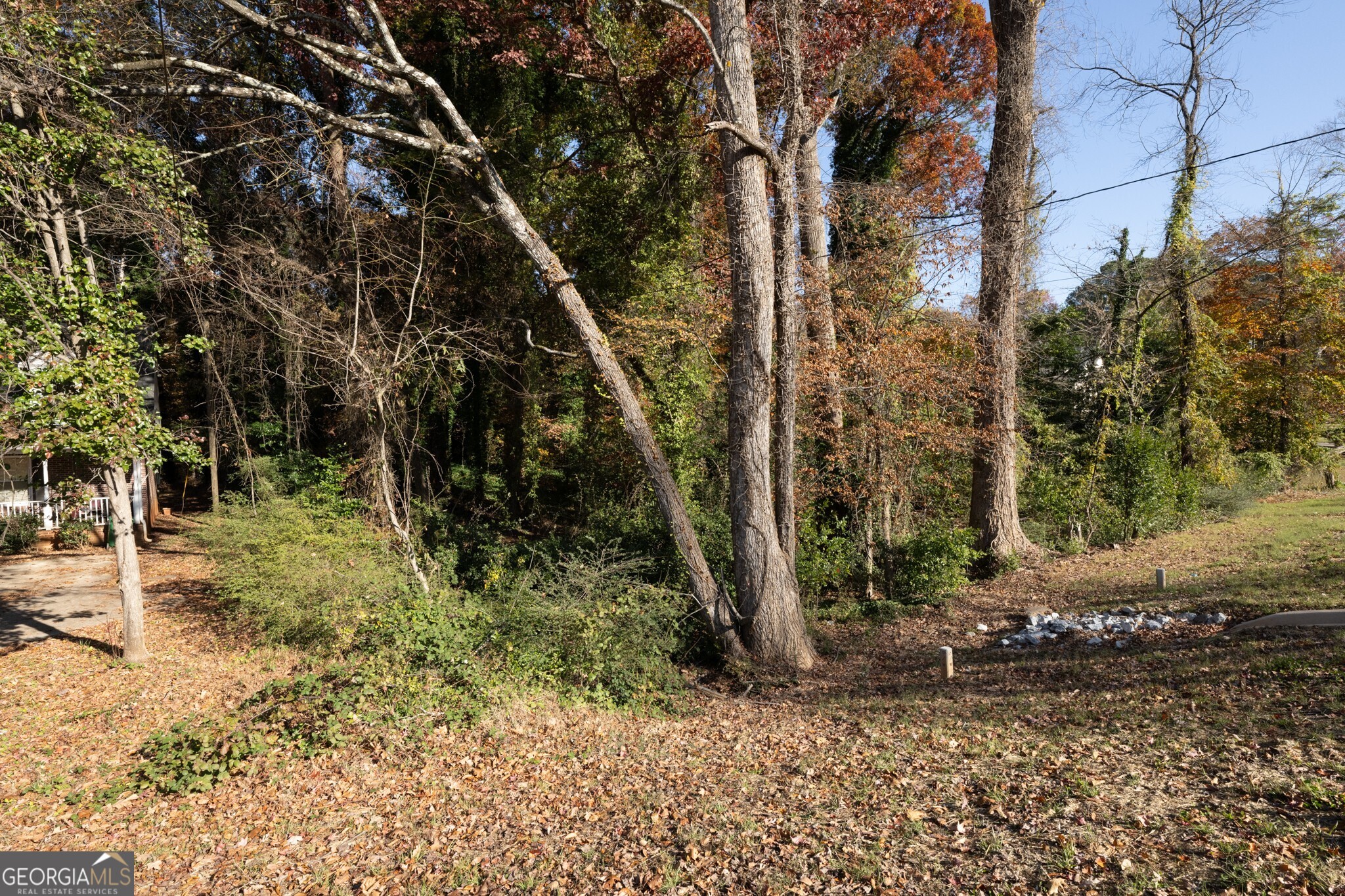 2924 Lavista Road Property Photo 13