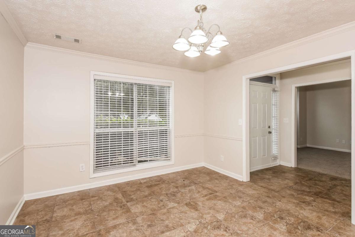 949 Heartwood Circle Property Photo 7