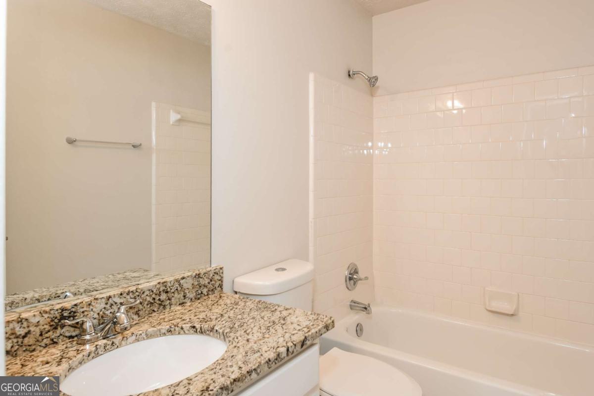 949 Heartwood Circle Property Photo 19