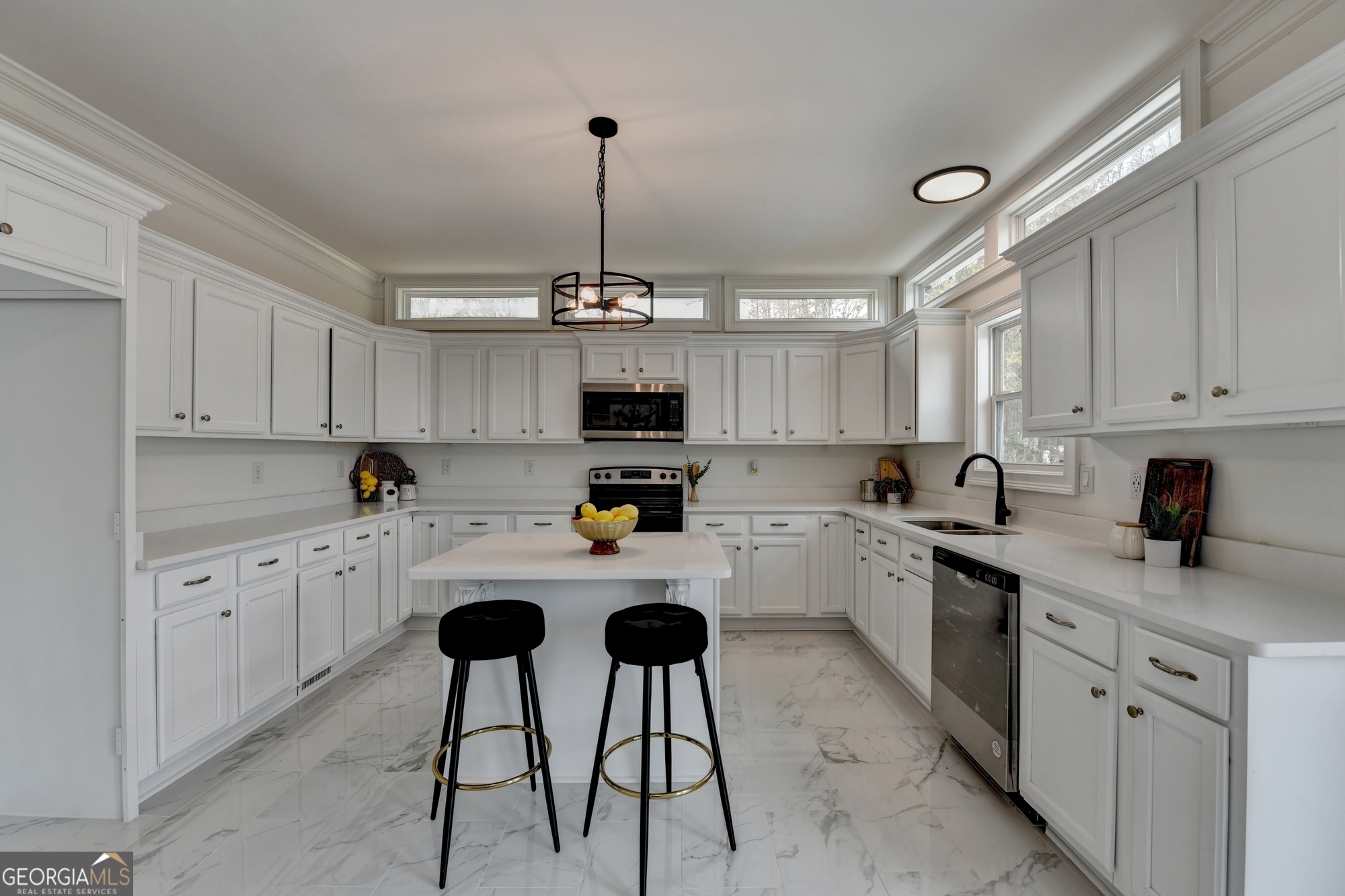 200 Hargrove Circle Property Photo 7